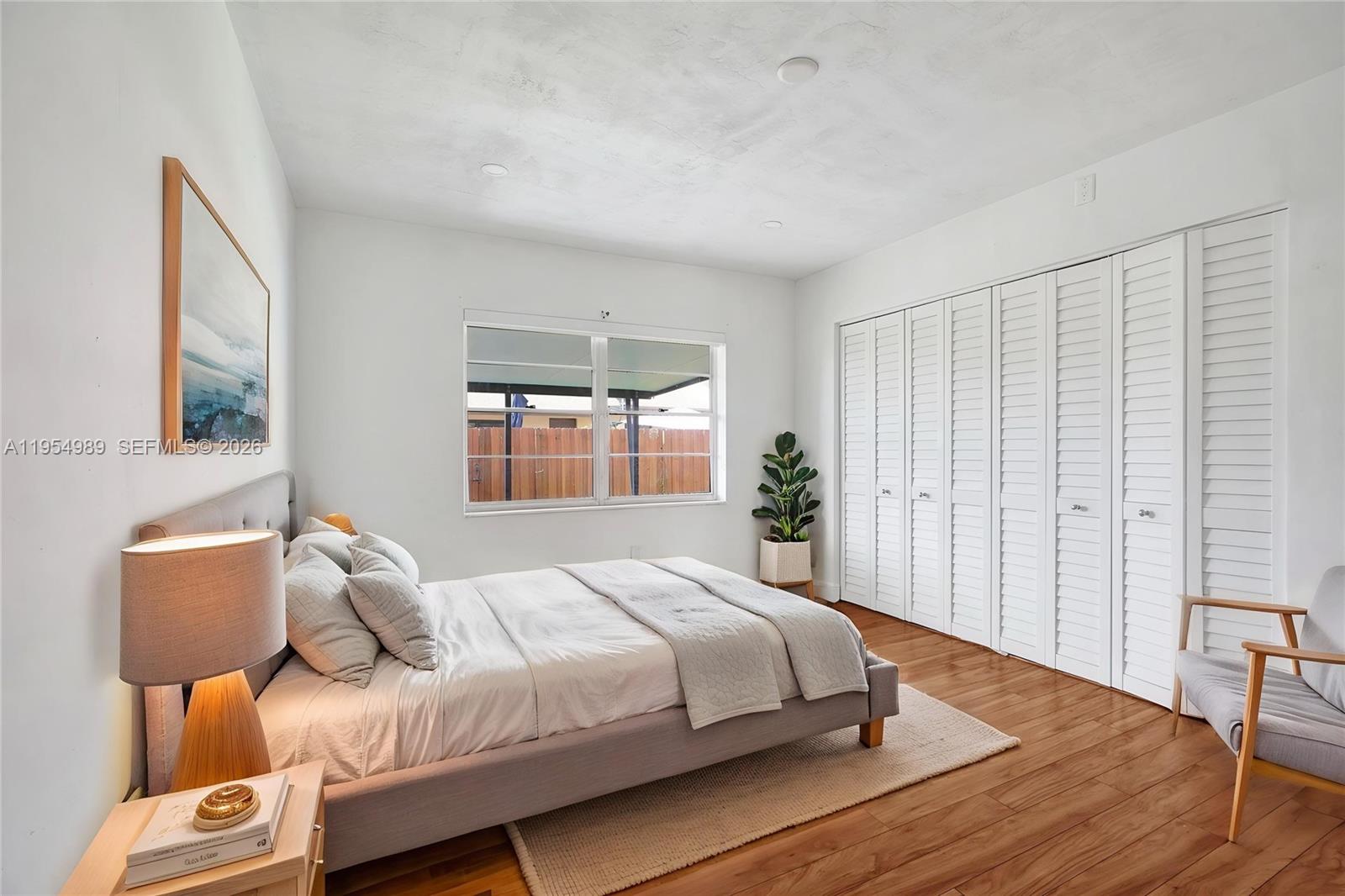 DEVON-AIRE VILLAS SEC 2 - Residential