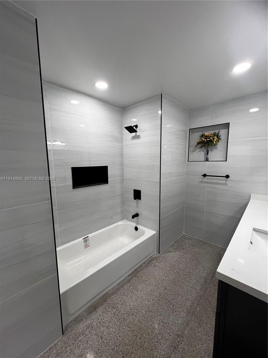 FAIRFAX BROLLIAR ADD - Residential