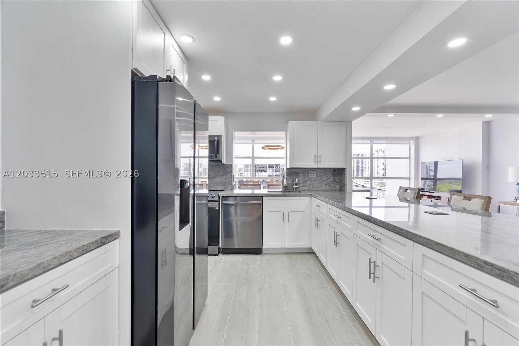 TOWERS OF OCEANVIEW SOUTH - Residential