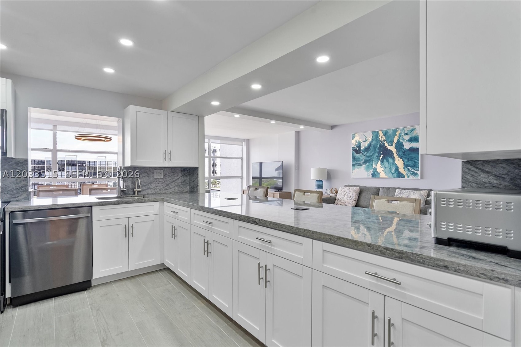 TOWERS OF OCEANVIEW SOUTH - Residential