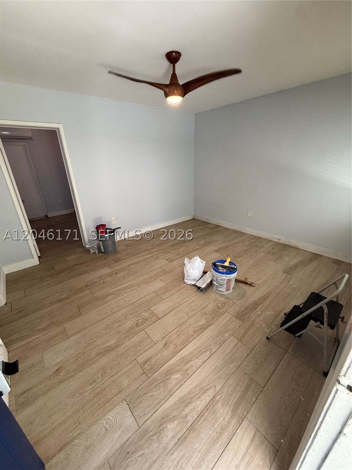COMMERCIAL SUB - Residential Lease