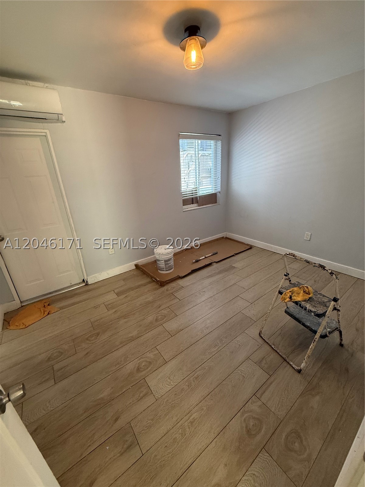 COMMERCIAL SUB - Residential Lease