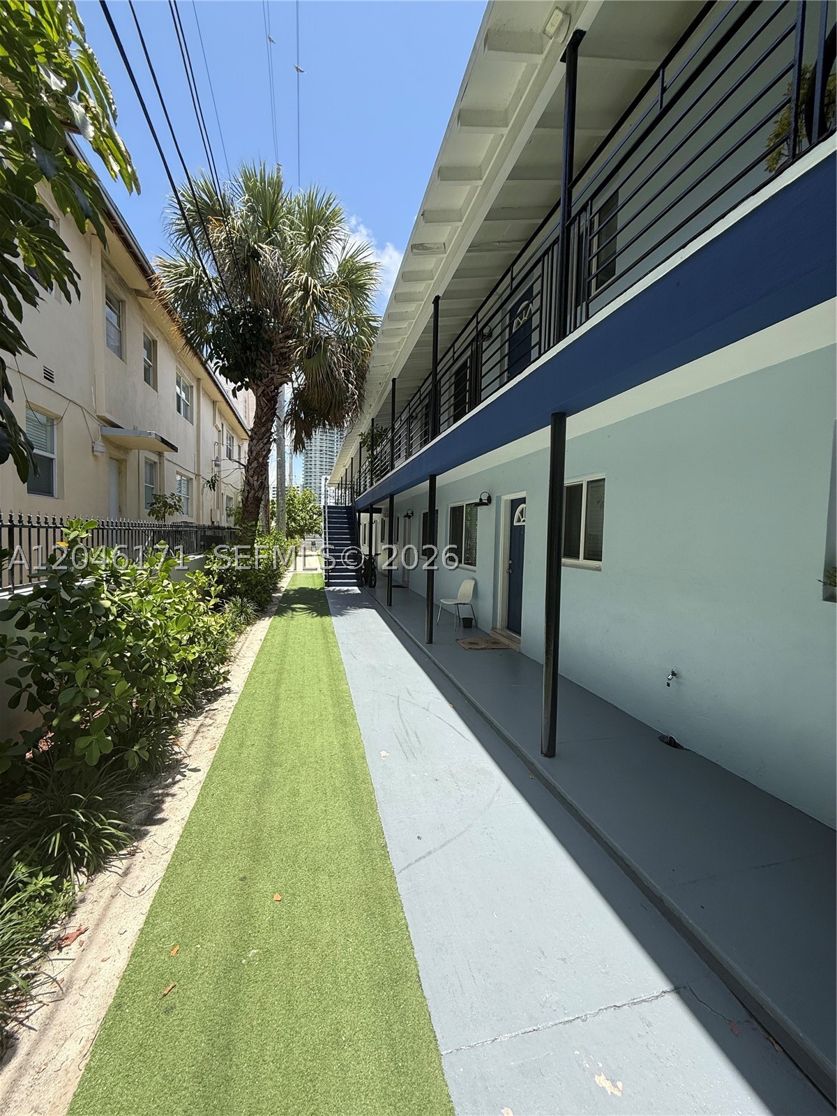 COMMERCIAL SUB - Residential Lease