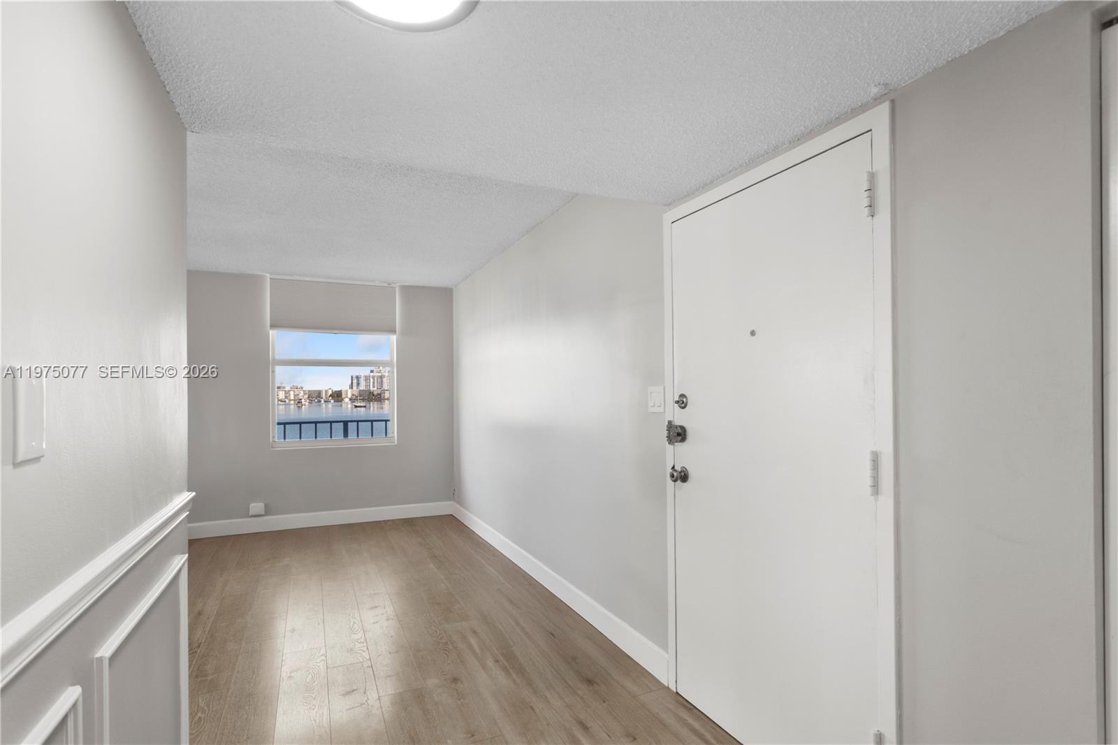 REEF EAST CONDO - Residential