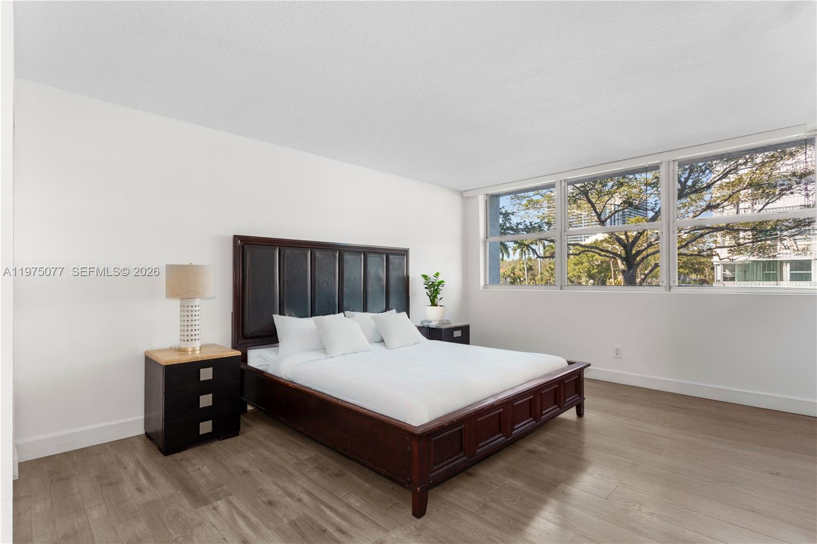 REEF EAST CONDO - Residential