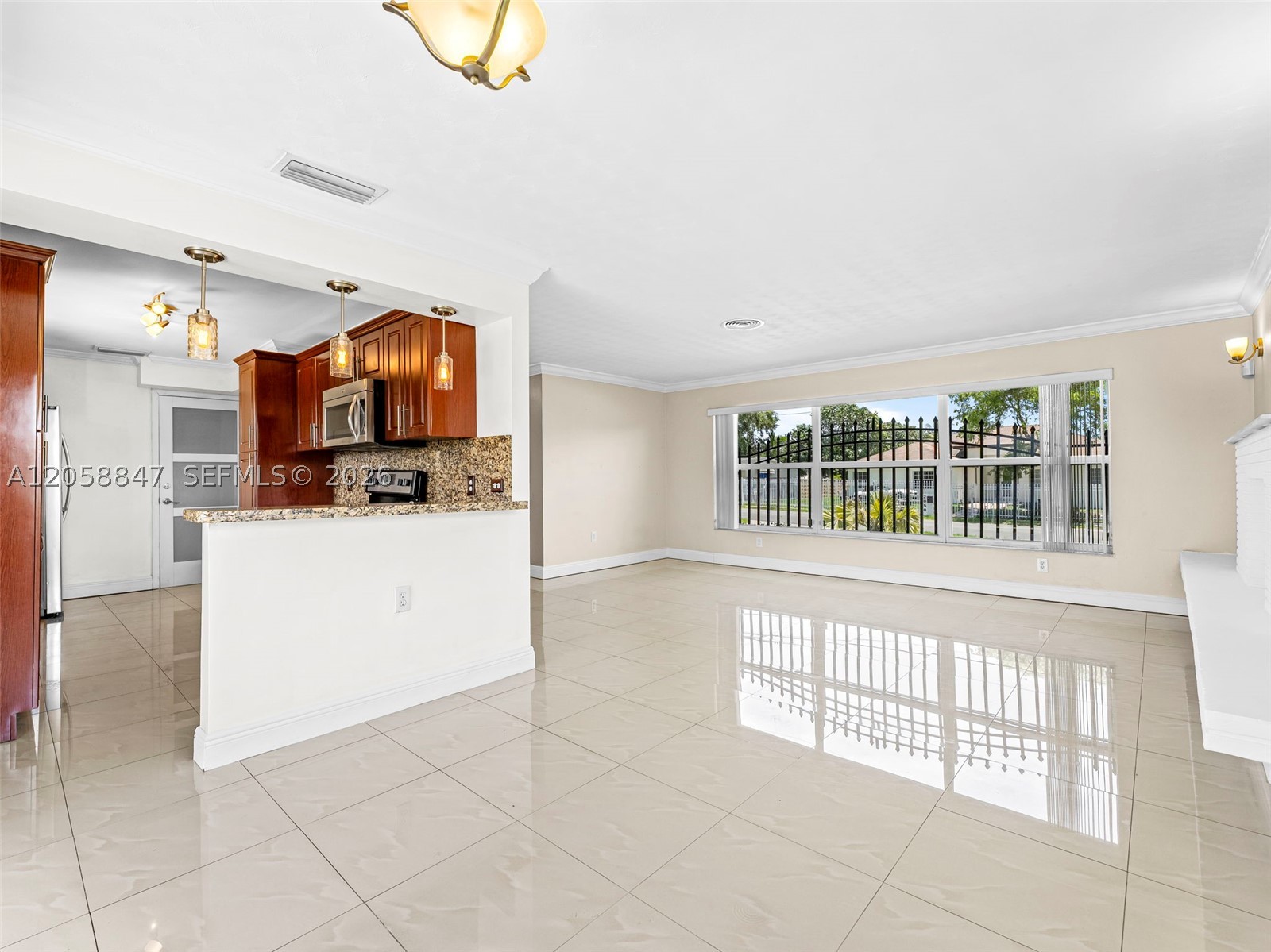 REV LAKE VIEW ESTATES UNI - Residential