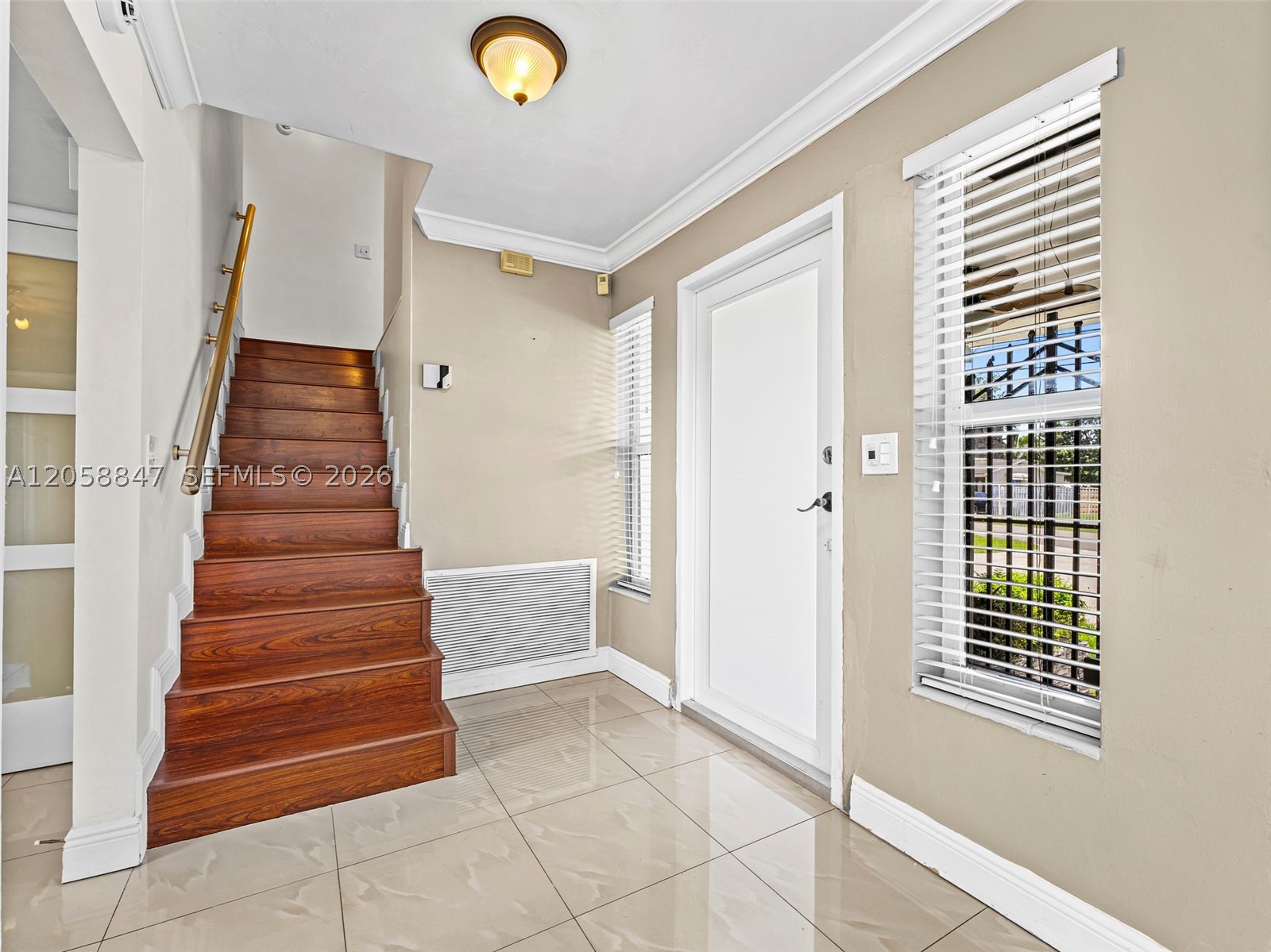 REV LAKE VIEW ESTATES UNI - Residential