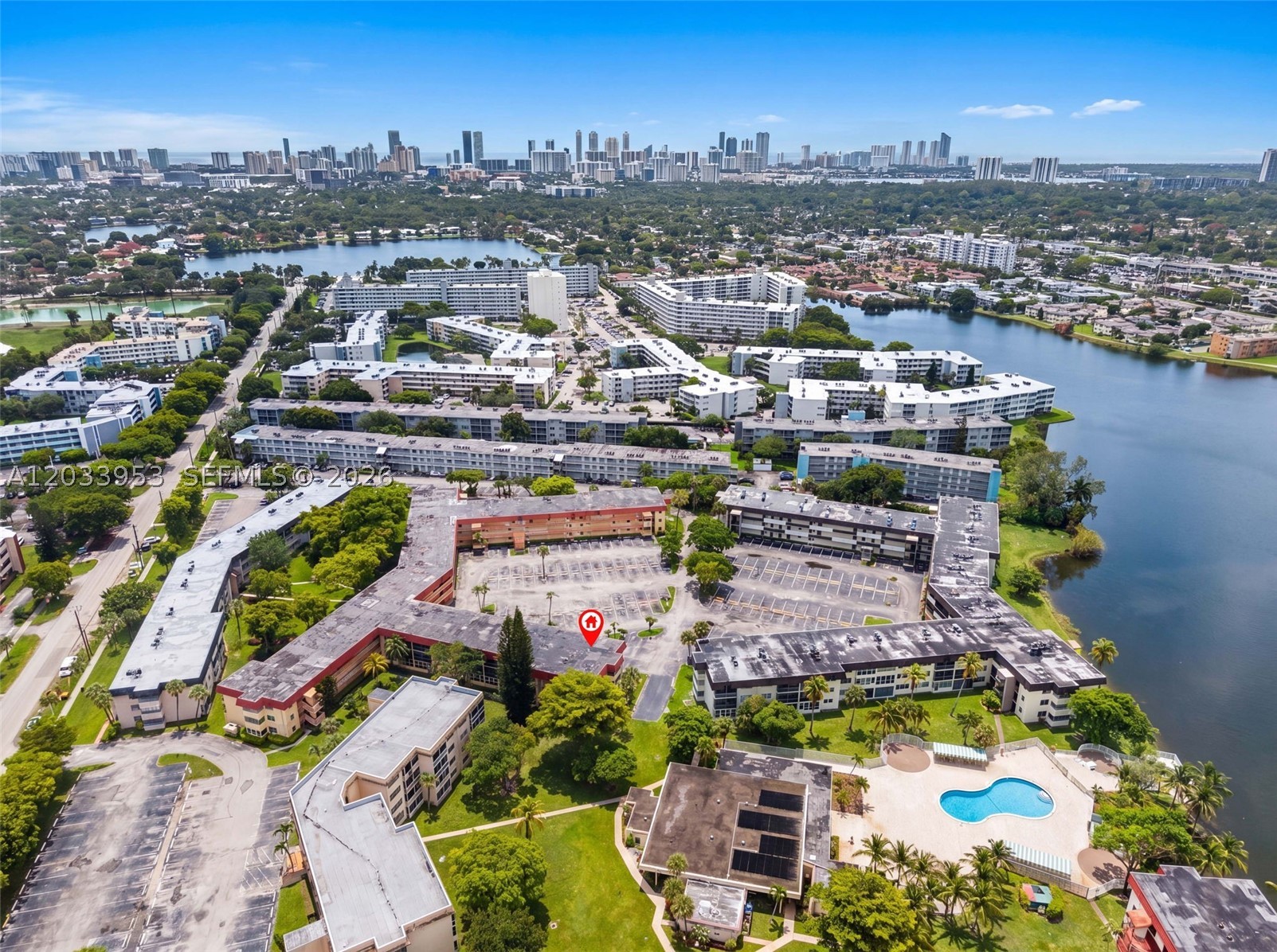SECOND HORIZONS CONDO - Residential