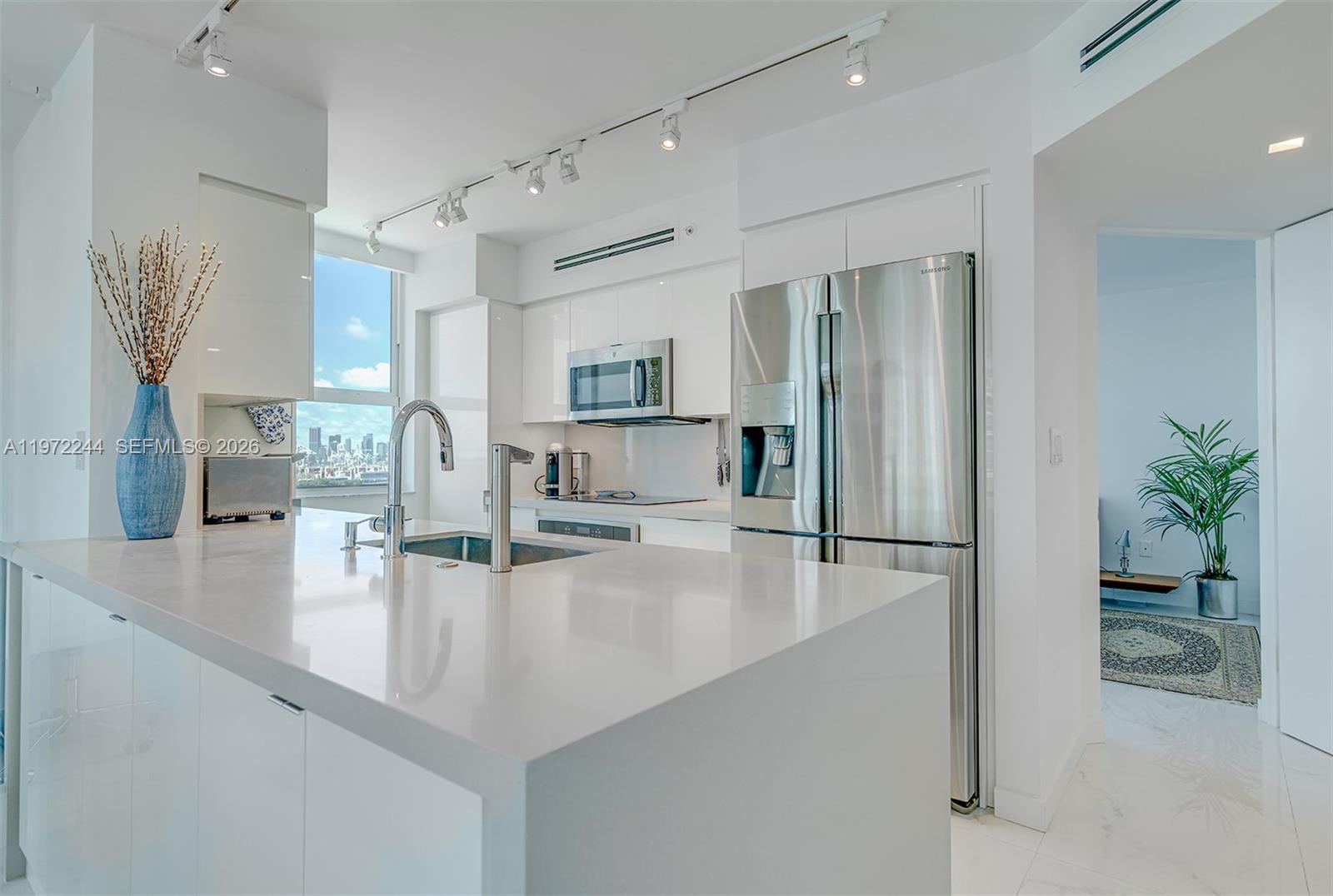 YACHT CLUB AT PORTOFINO C - Residential Lease