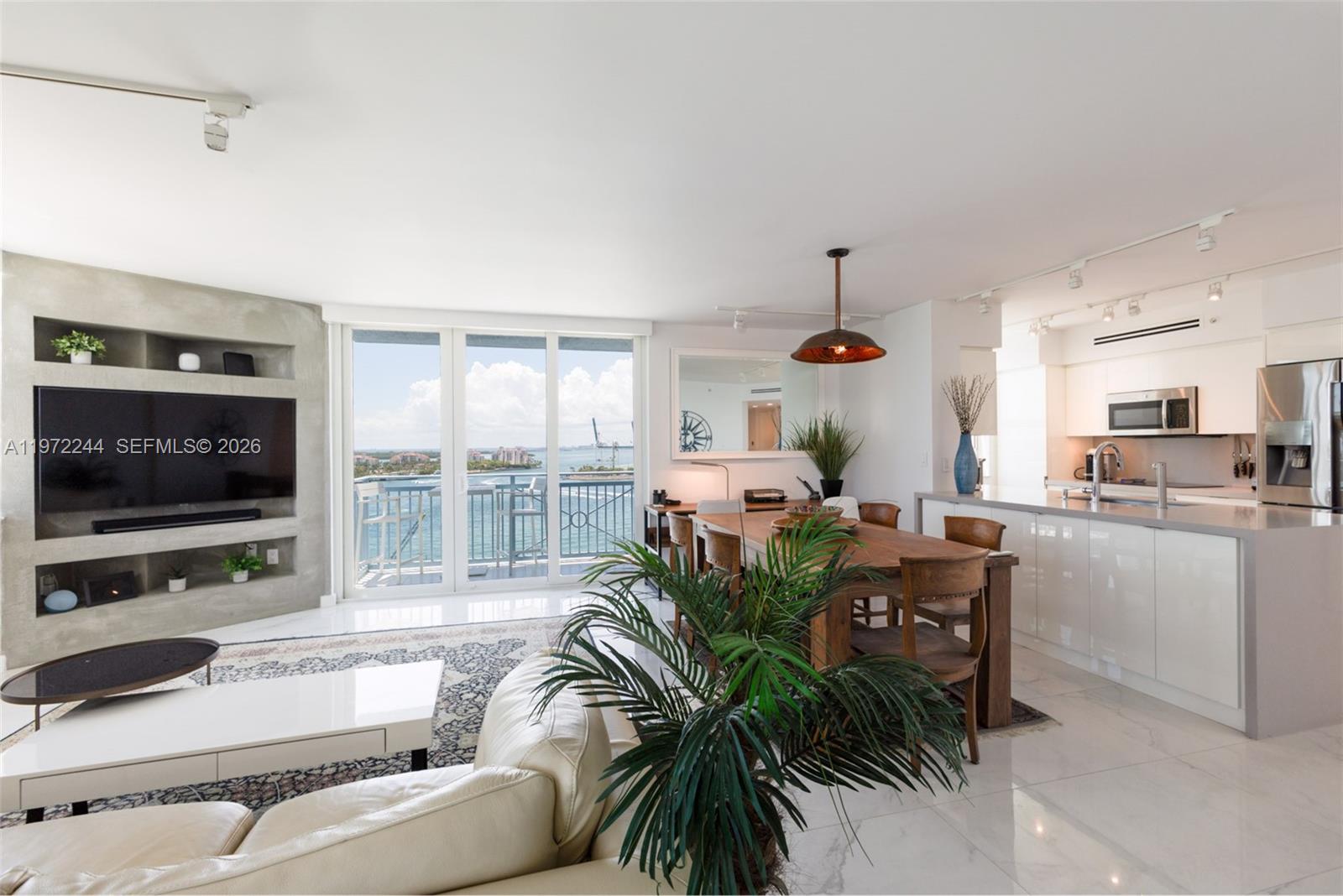 YACHT CLUB AT PORTOFINO C - Residential Lease