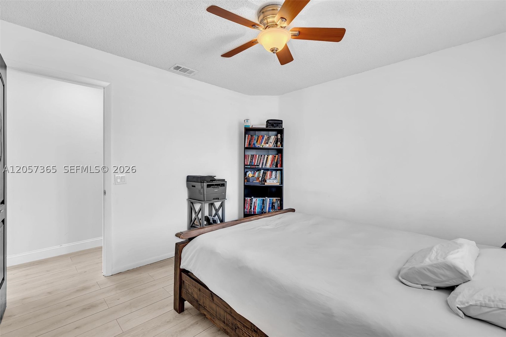 EMBASSY LAKES PHASE II - Residential