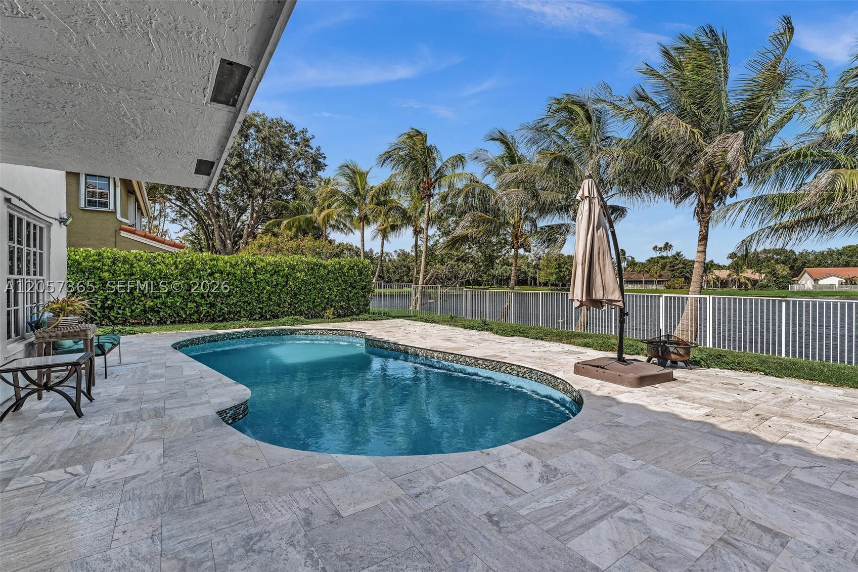 EMBASSY LAKES PHASE II - Residential