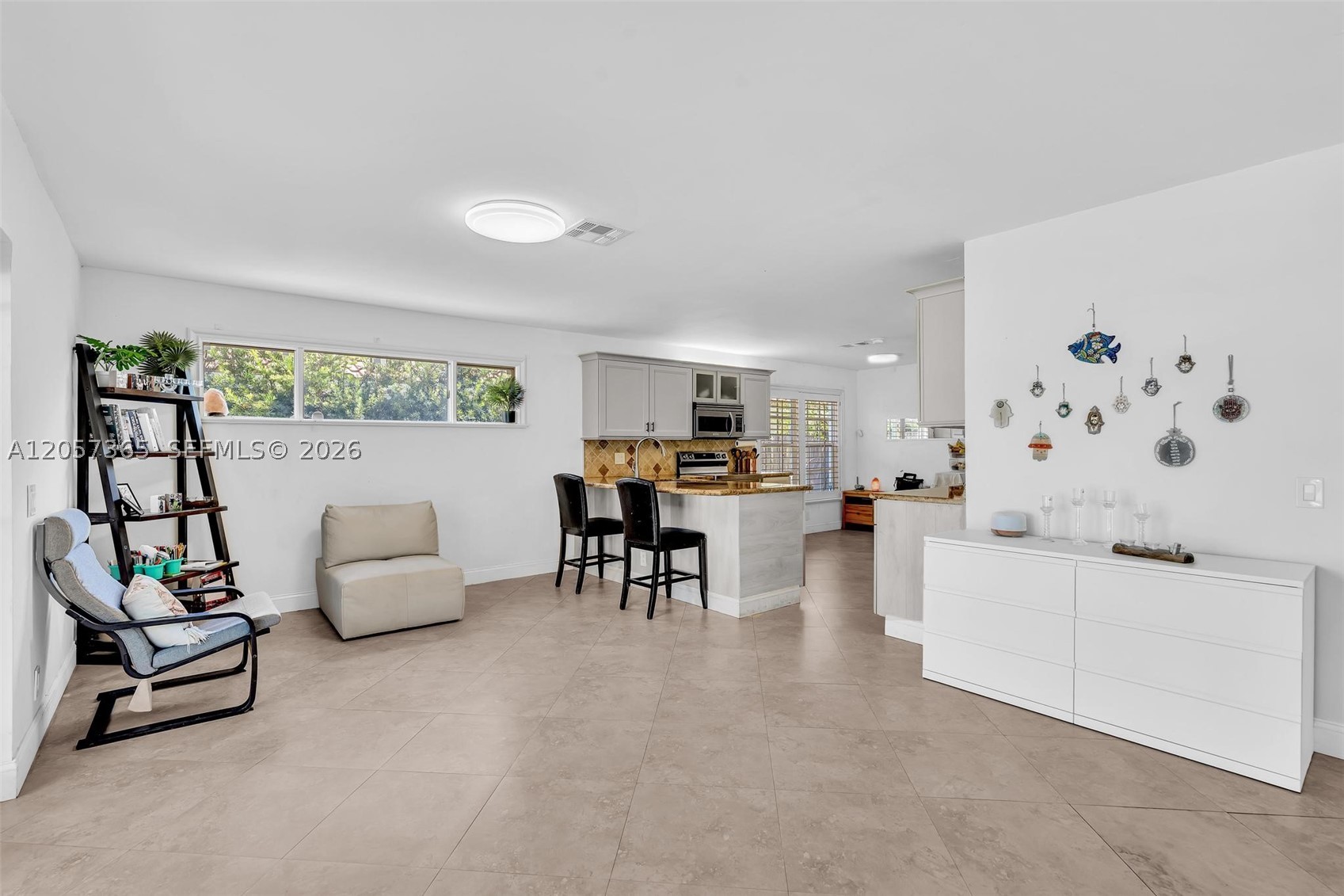 EMBASSY LAKES PHASE II - Residential