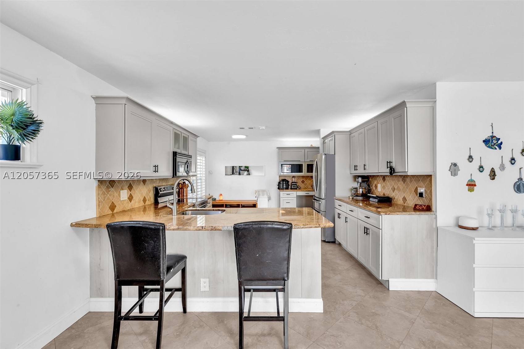 EMBASSY LAKES PHASE II - Residential