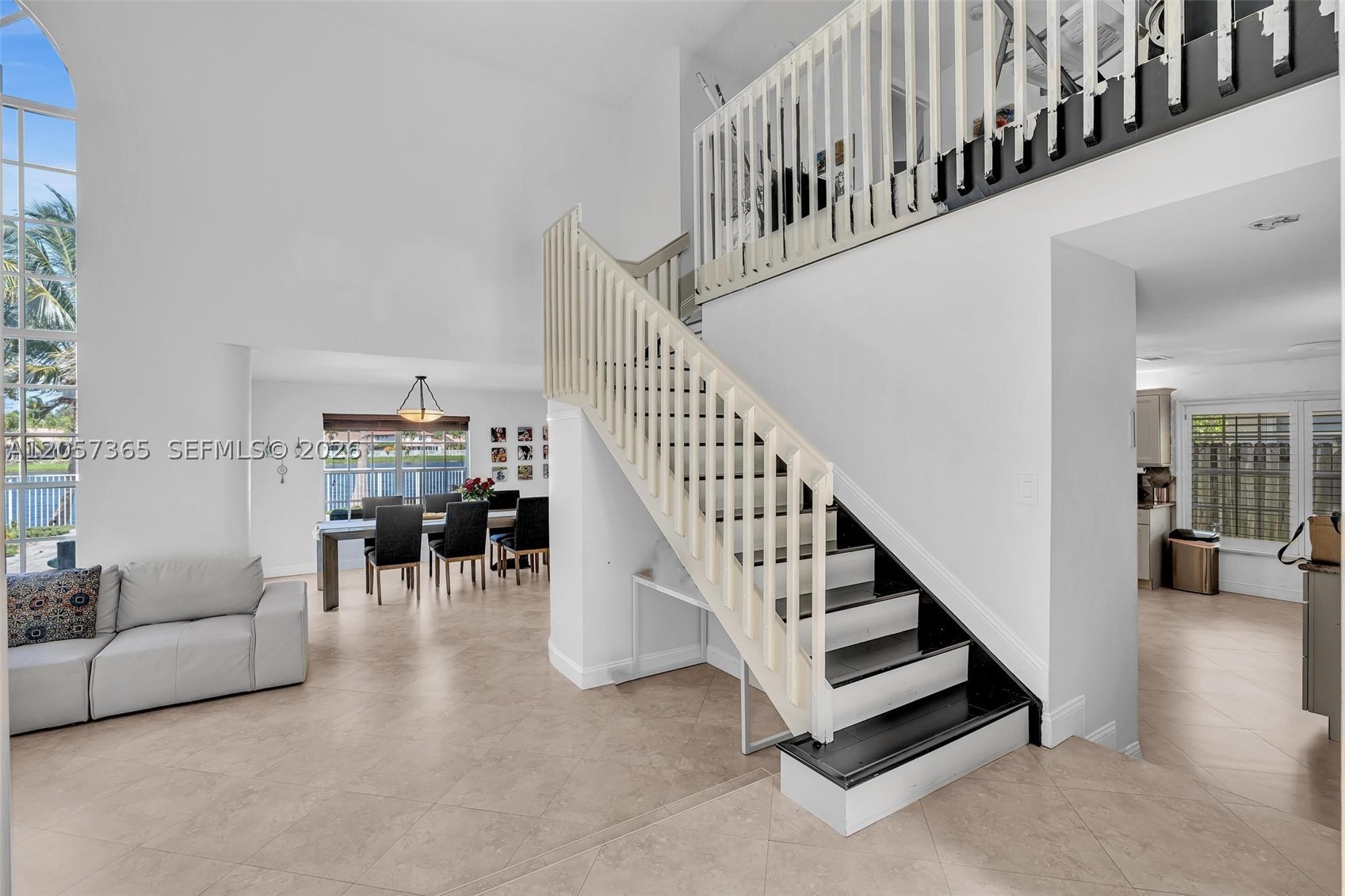EMBASSY LAKES PHASE II - Residential
