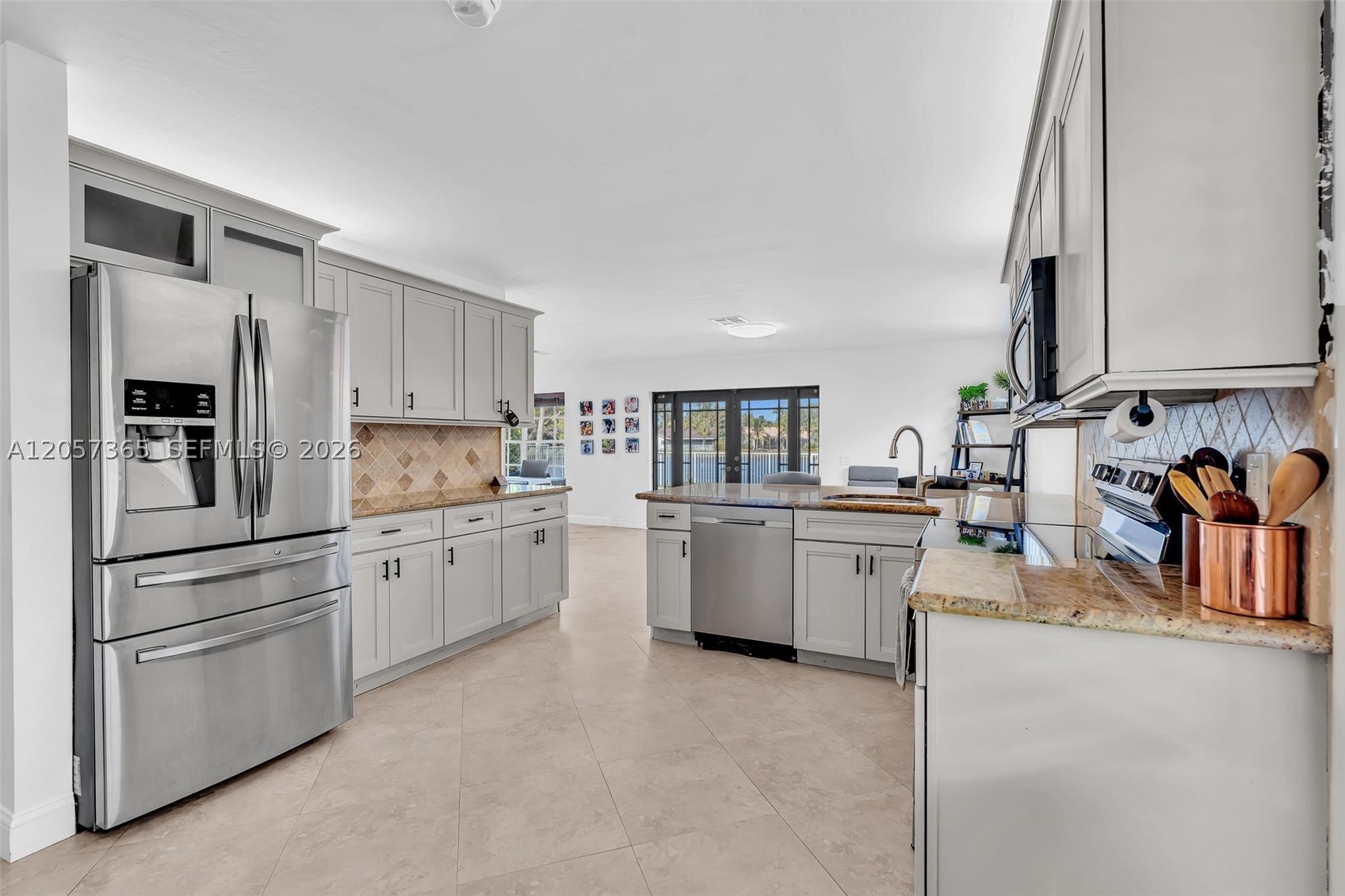 EMBASSY LAKES PHASE II - Residential
