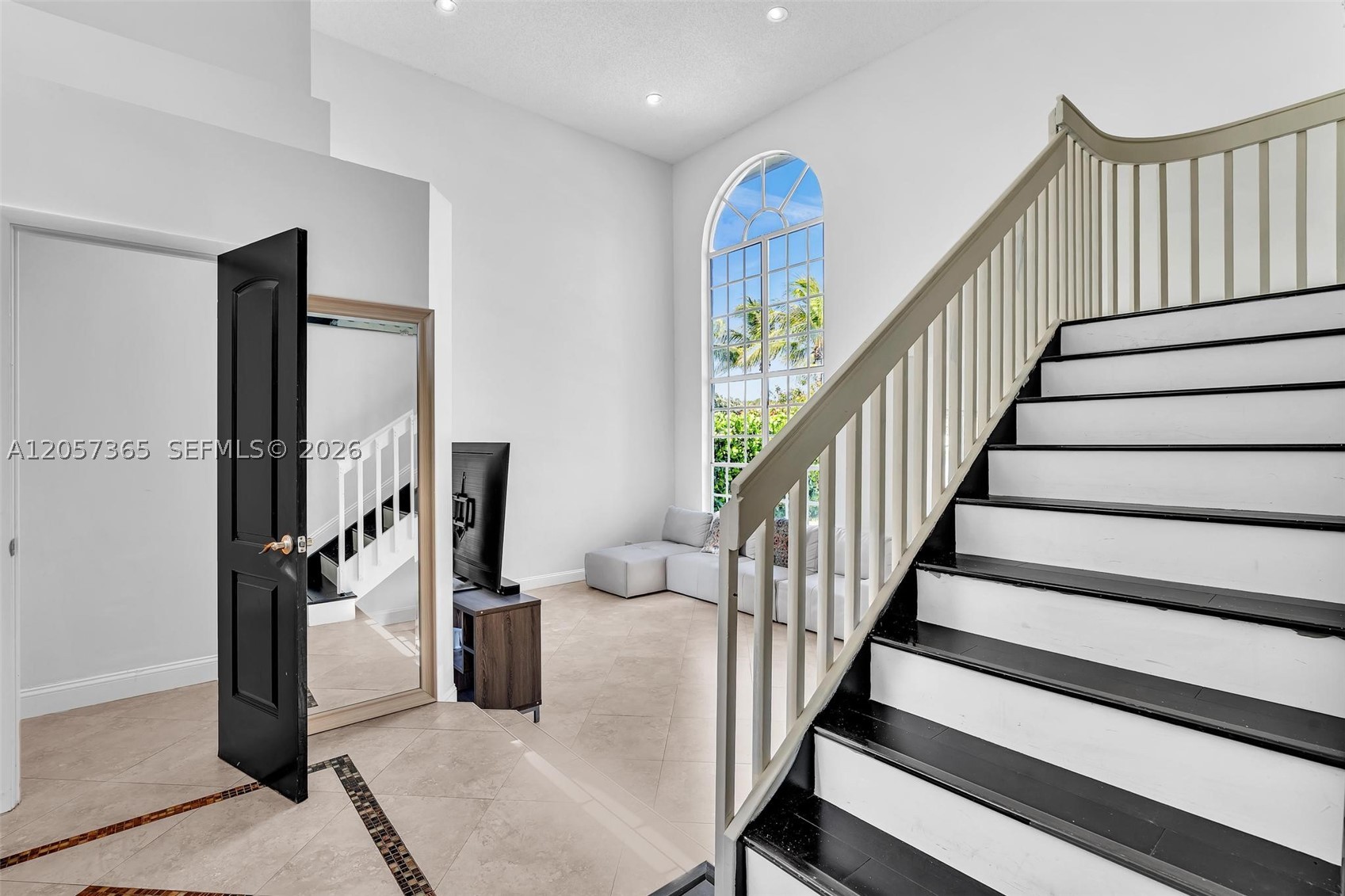EMBASSY LAKES PHASE II - Residential