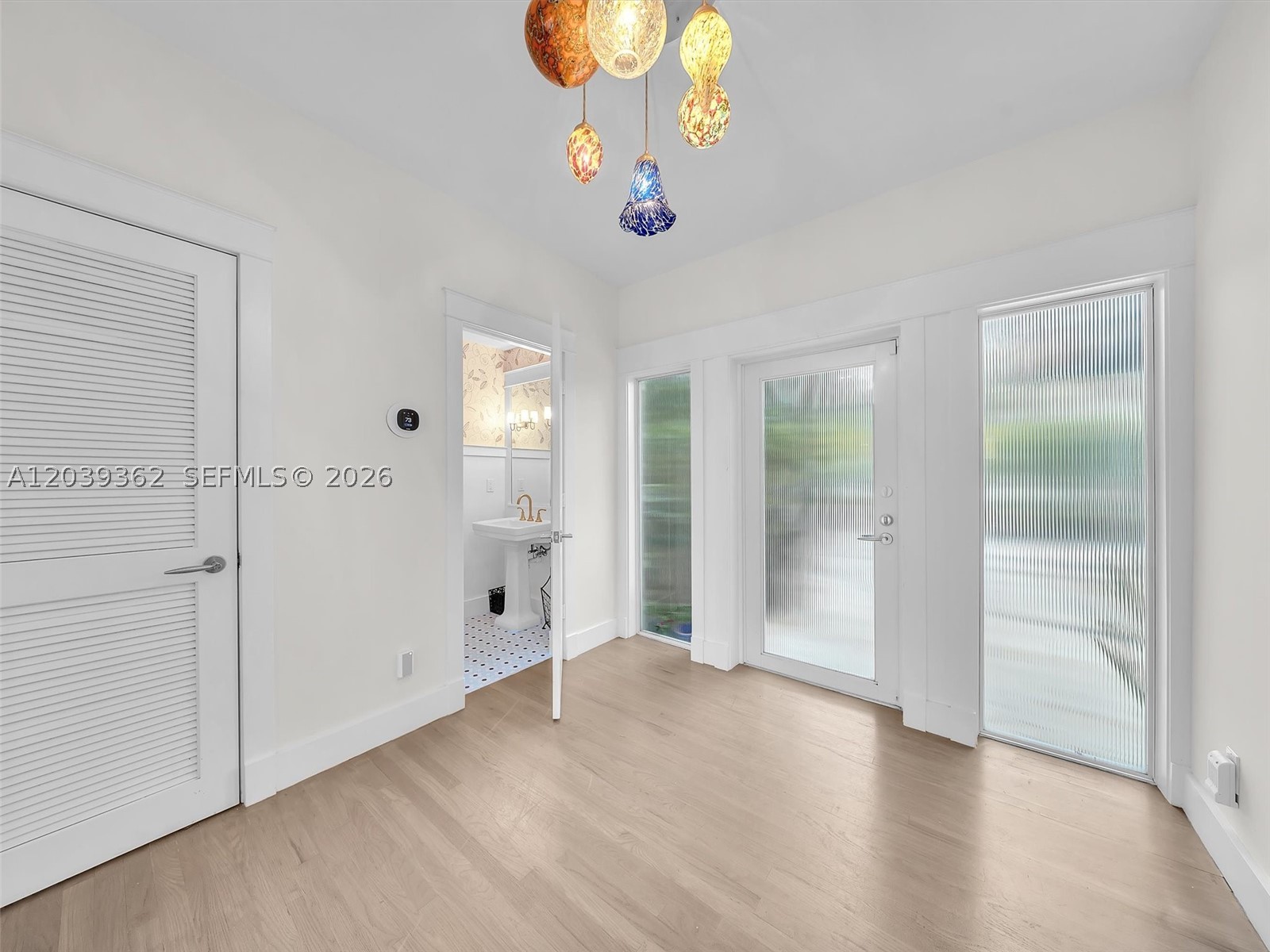 VICTORIA HIGHLANDS - Residential