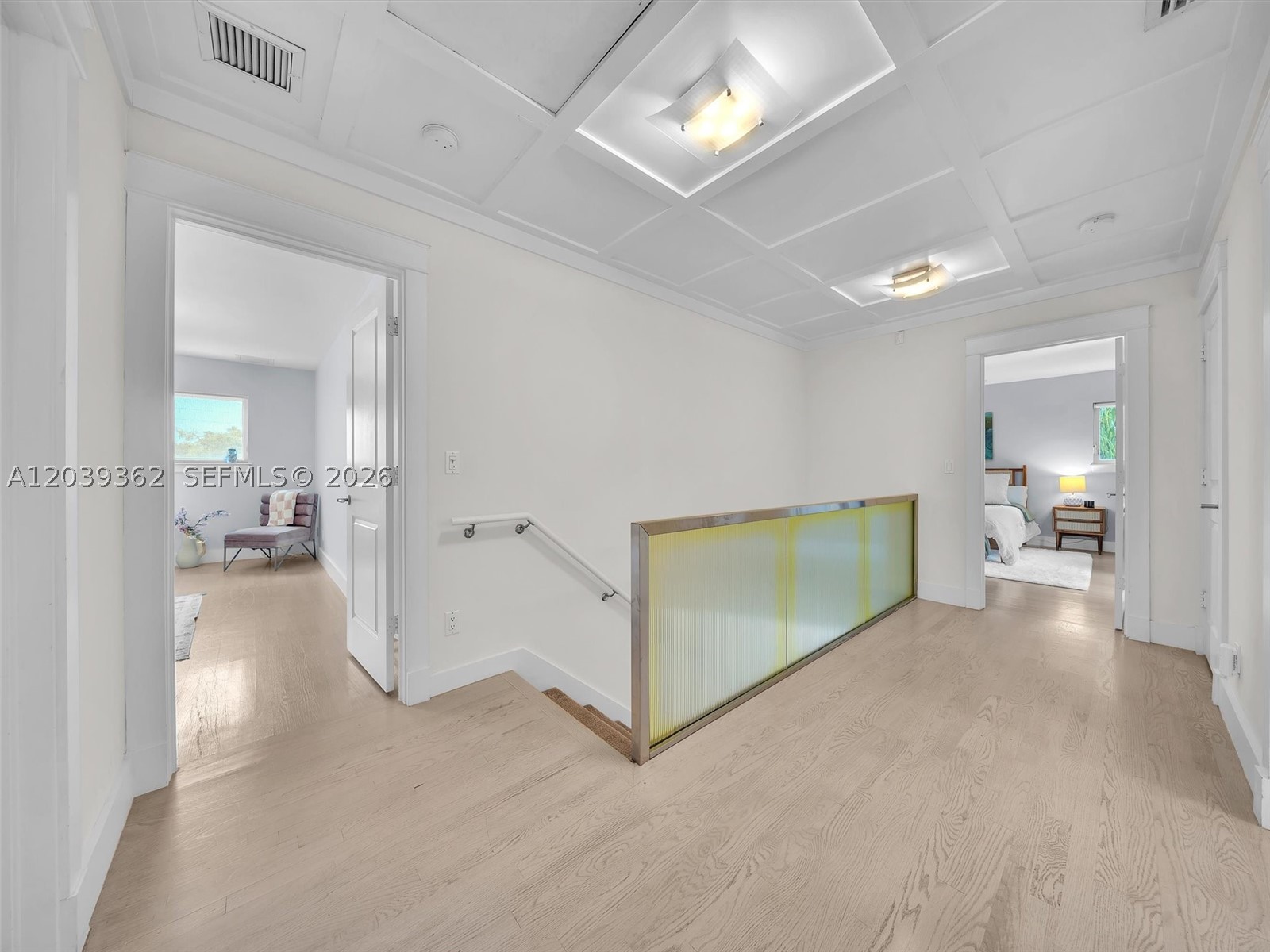 VICTORIA HIGHLANDS - Residential