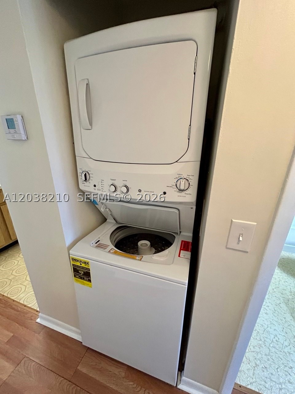 PALM CLUB VILLAGE II COND - Residential Lease