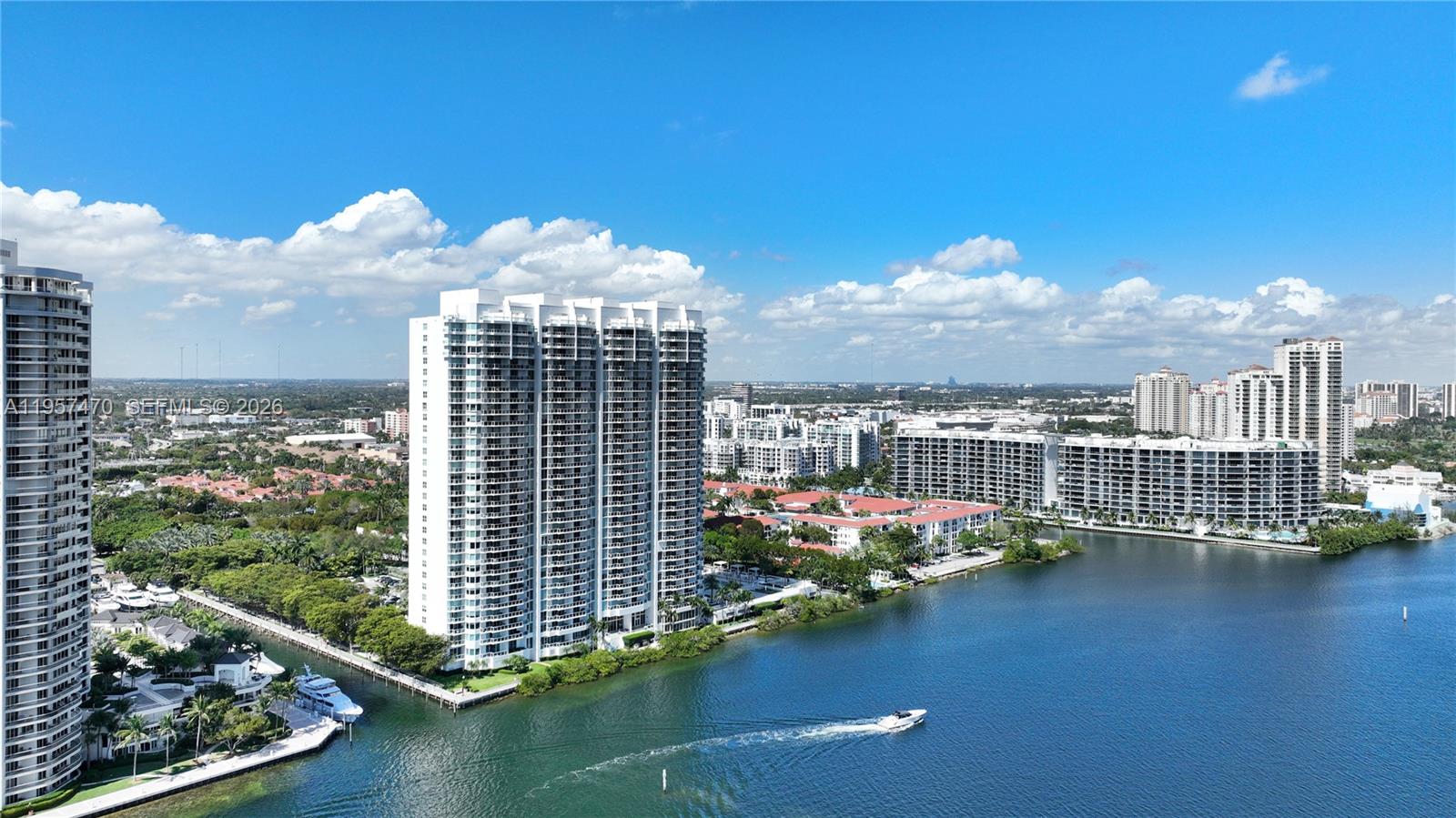 THE PENINSULA CONDO - Residential