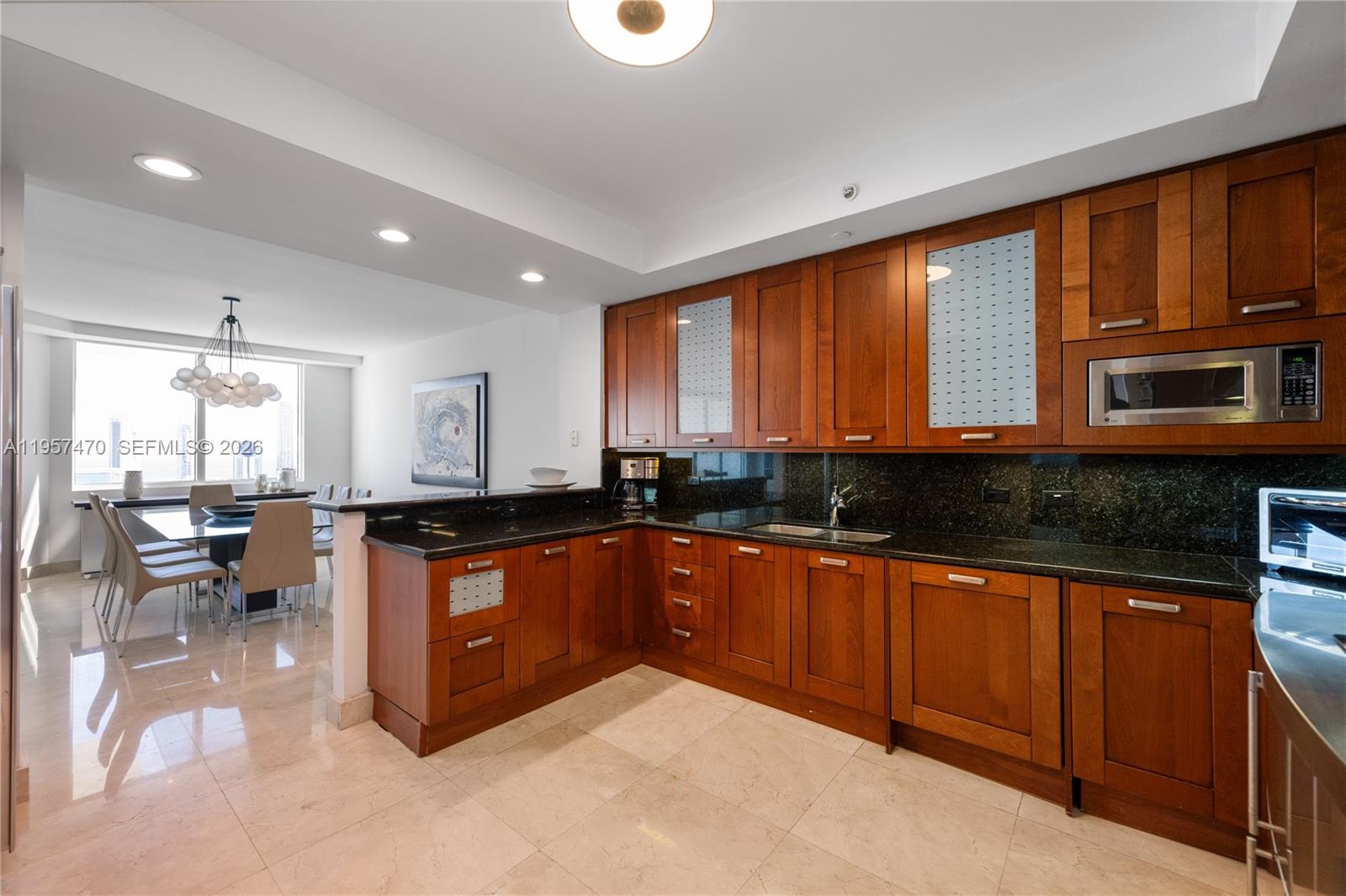 THE PENINSULA CONDO - Residential