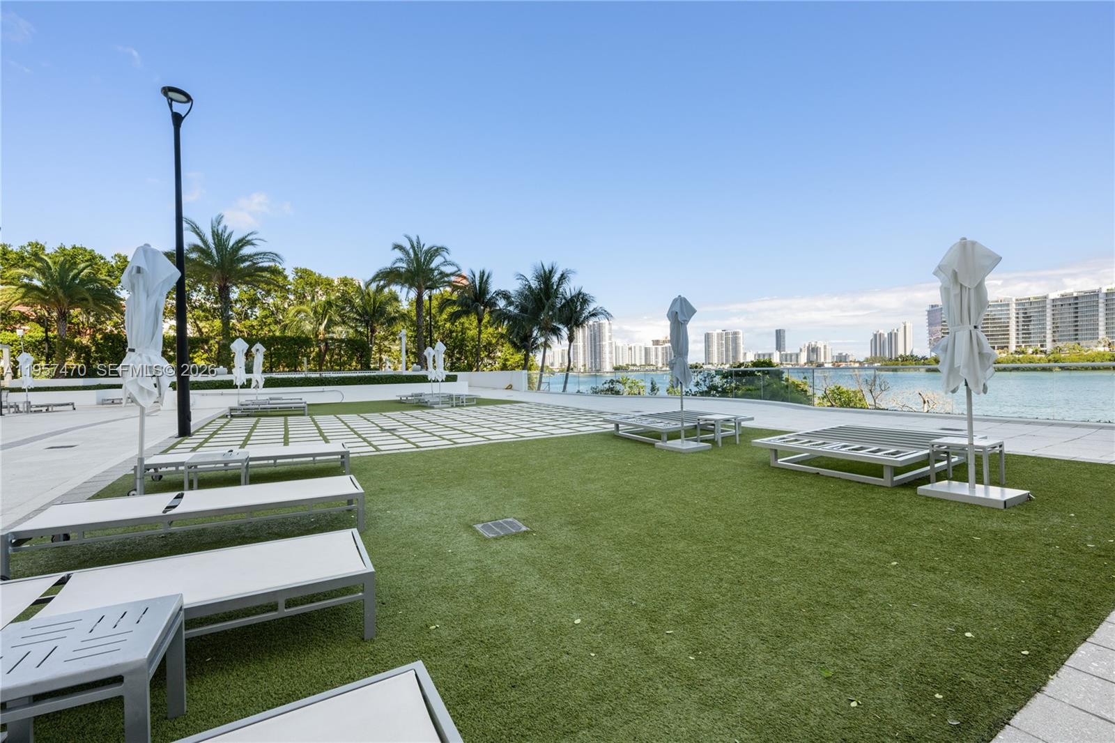 THE PENINSULA CONDO - Residential