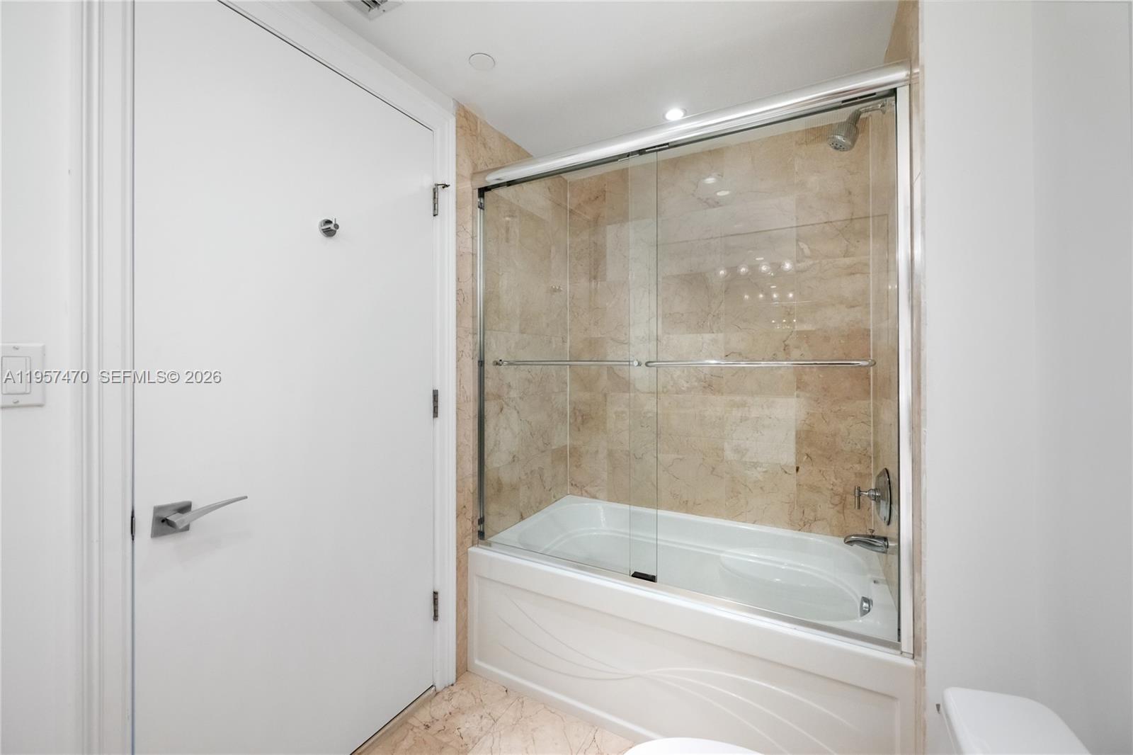 THE PENINSULA CONDO - Residential