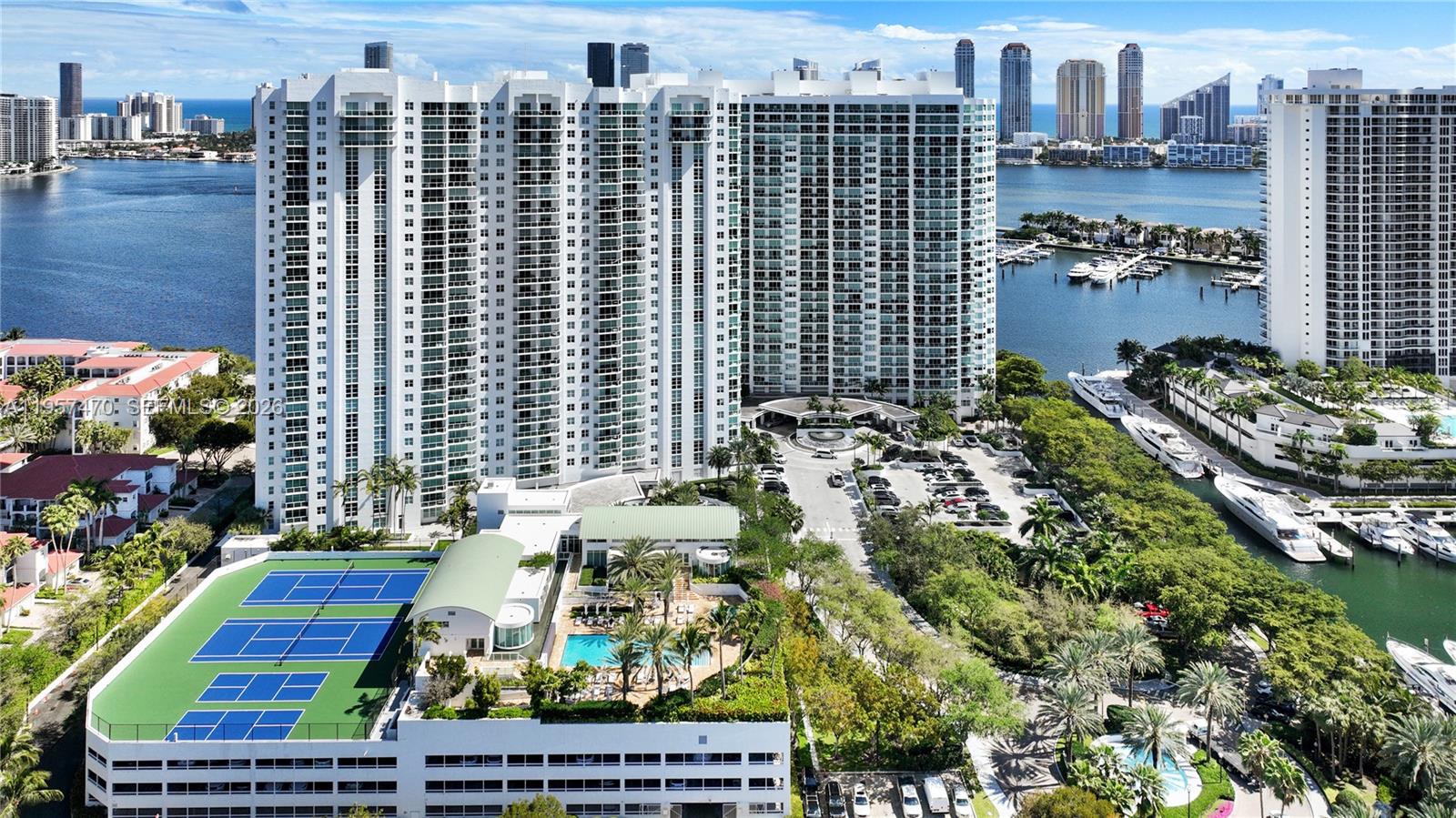 THE PENINSULA CONDO - Residential