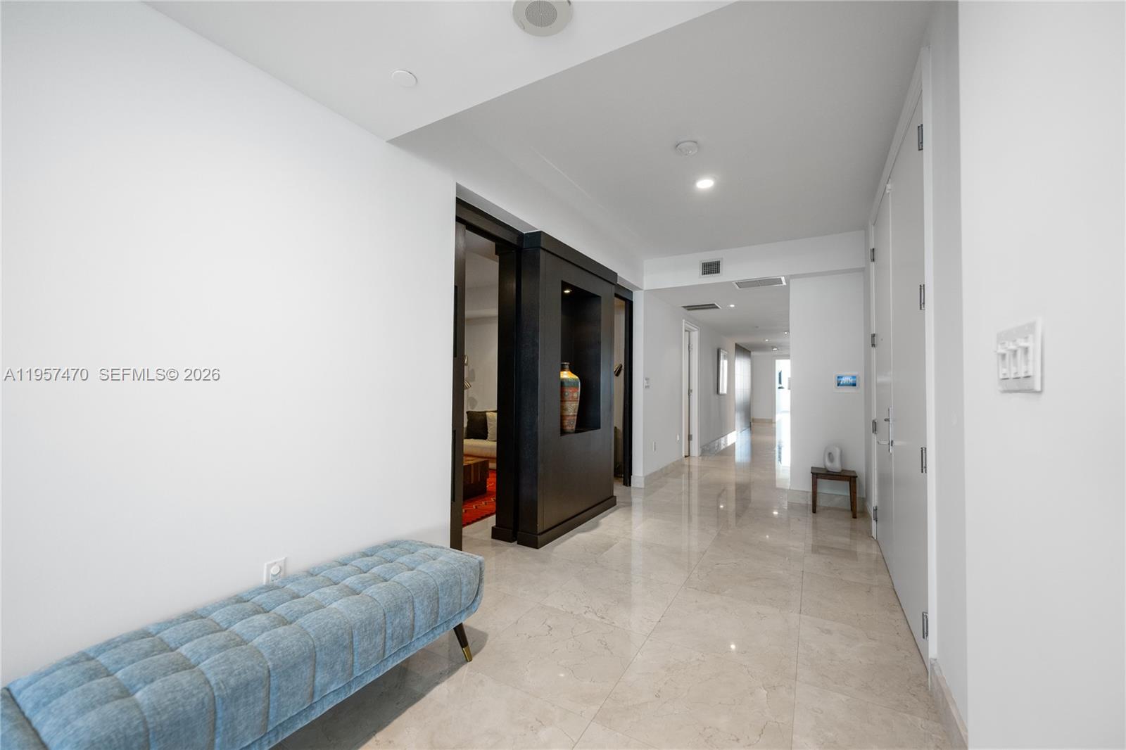 THE PENINSULA CONDO - Residential