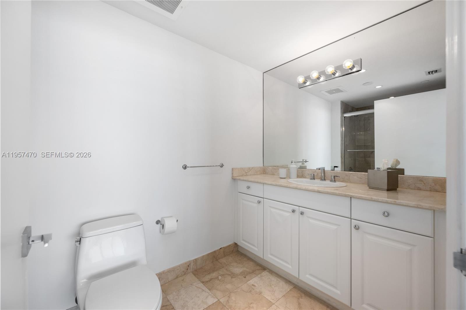THE PENINSULA CONDO - Residential