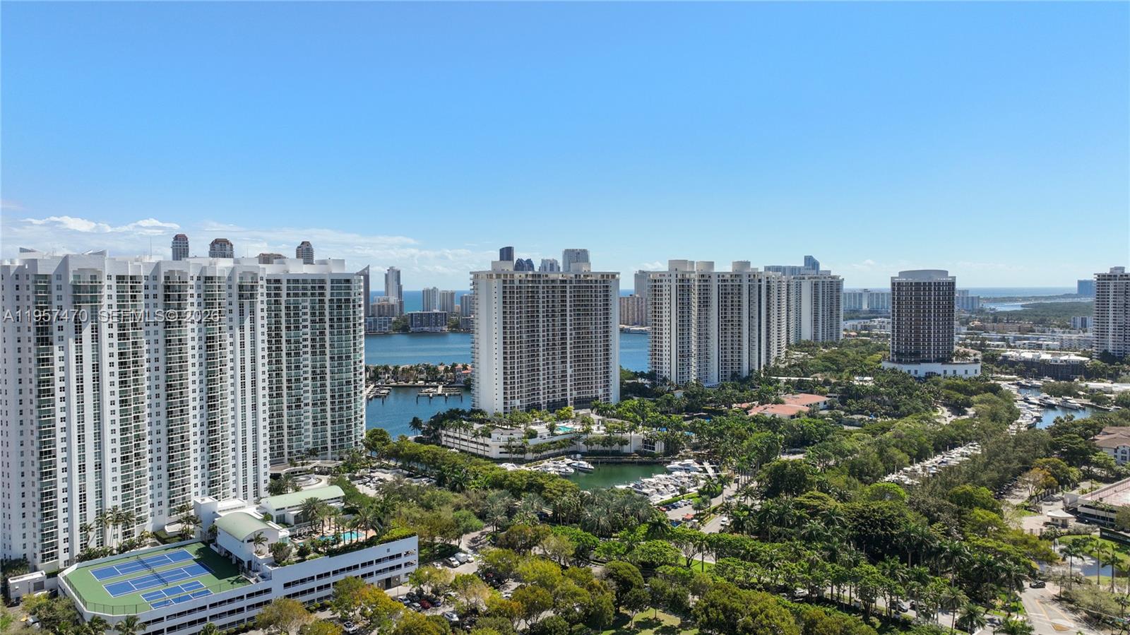 THE PENINSULA CONDO - Residential