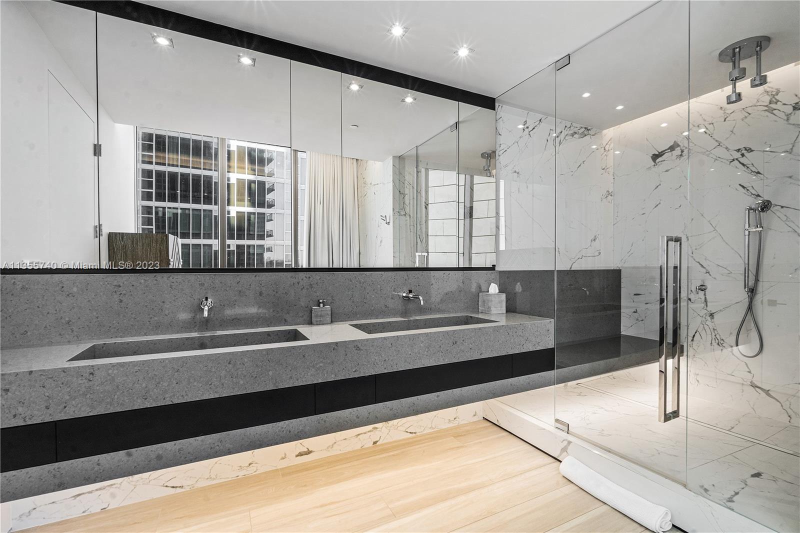 BAL HARBOUR NORTH SOUTH C - Residential