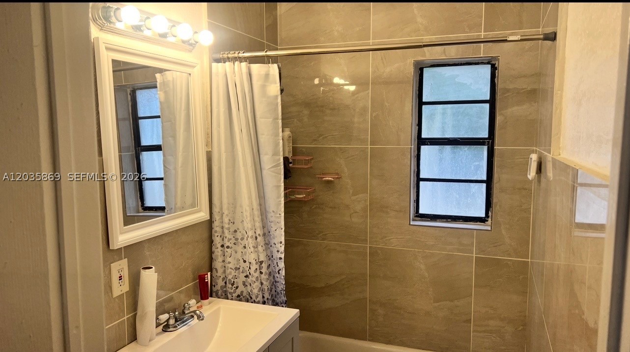 BUENA VISTA GARDENS - Residential