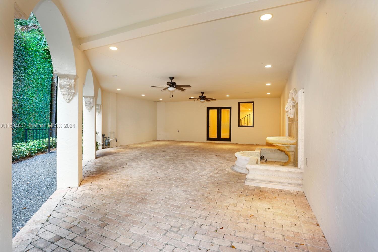 CLOISTERS ON THE BAY CONDO - Residential Lease
