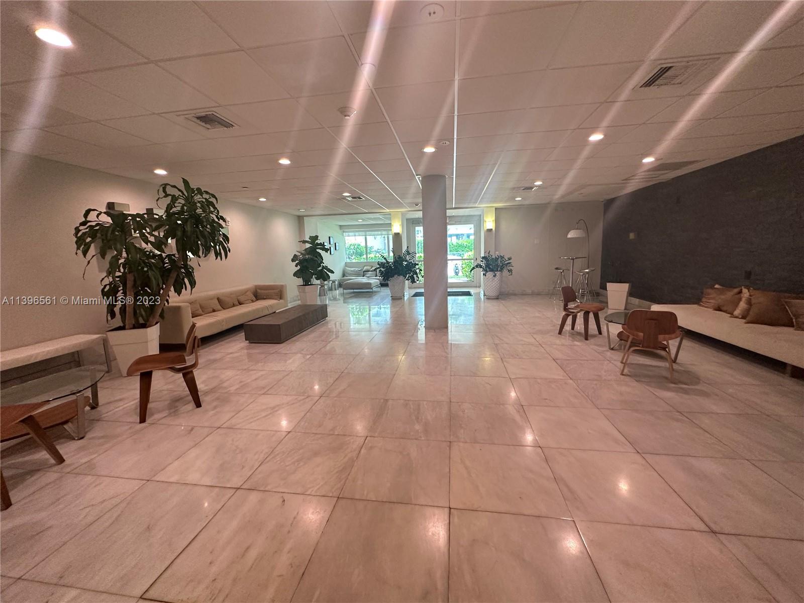 MIRADOR 1035 CONDO - Residential Lease