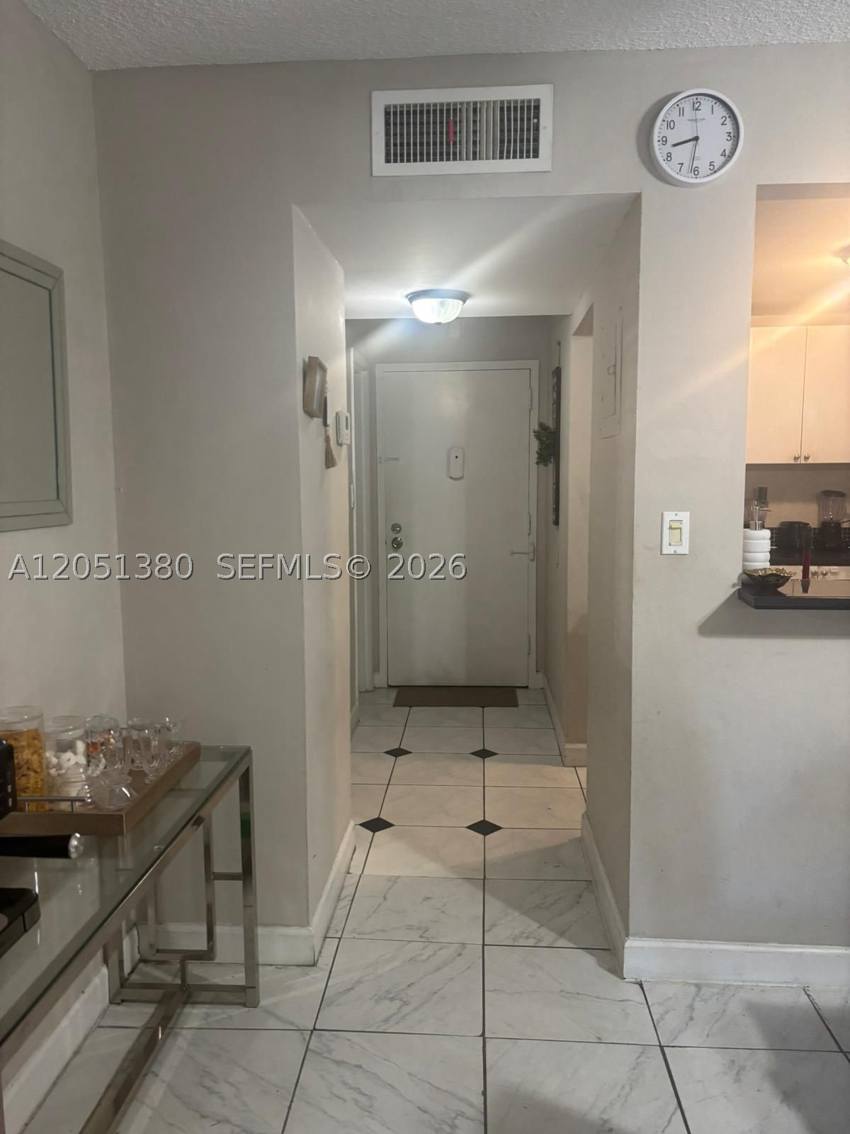 HERITAGE CIRCLE CONDO - Residential Lease