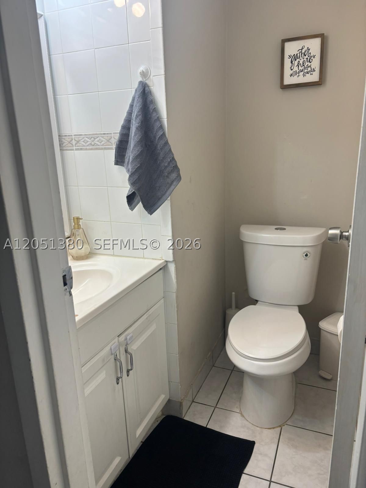 HERITAGE CIRCLE CONDO - Residential Lease