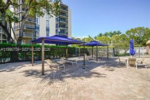 BRAVURA II CONDO - Residential
