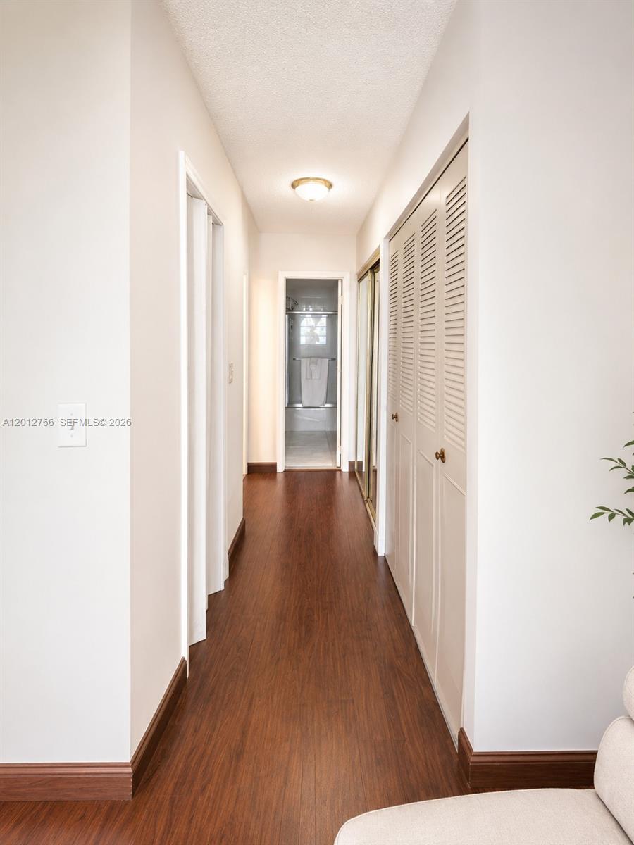 COMMODORE PLAZA CONDO - Residential
