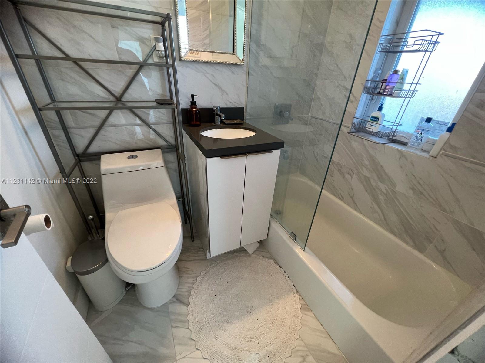 ISLE OF NORMANDY MIAMI VI - Residential Lease