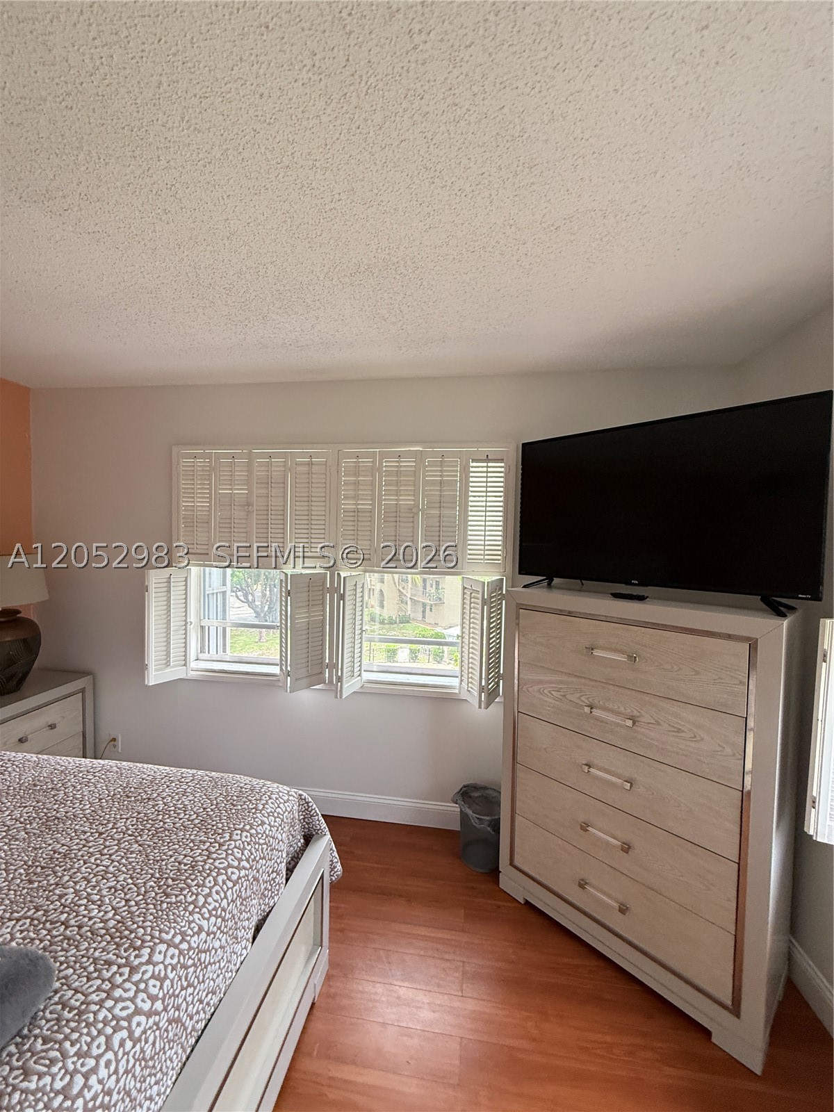 INVERRARY COUNTRY CLUB - Residential Lease