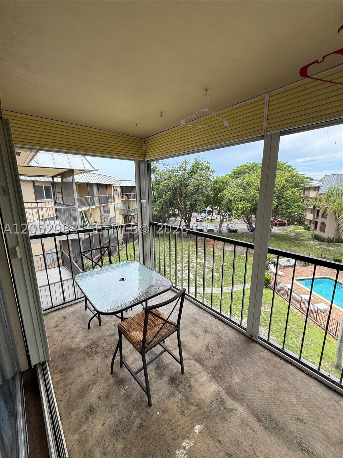 INVERRARY COUNTRY CLUB - Residential Lease