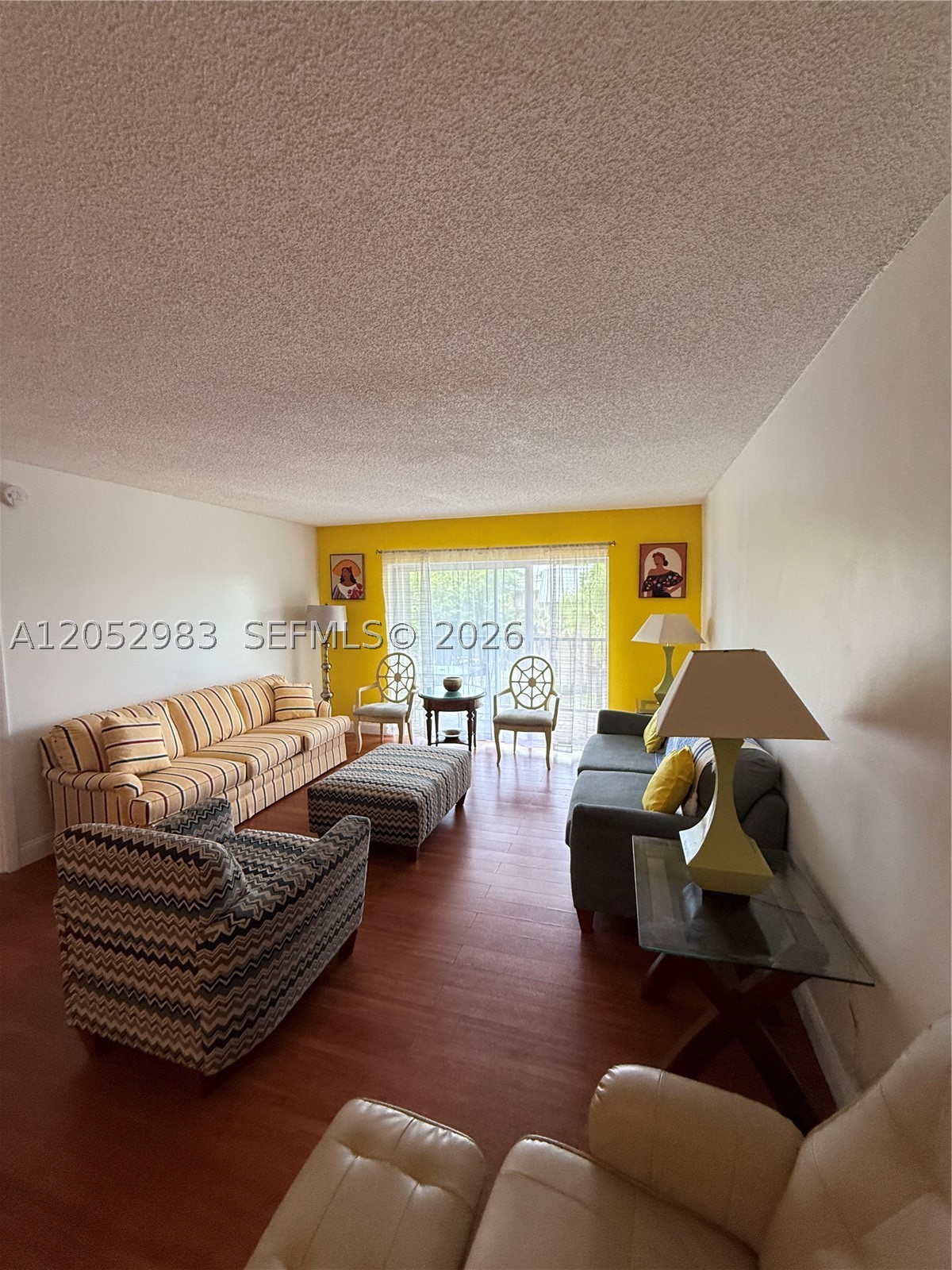 INVERRARY COUNTRY CLUB - Residential Lease