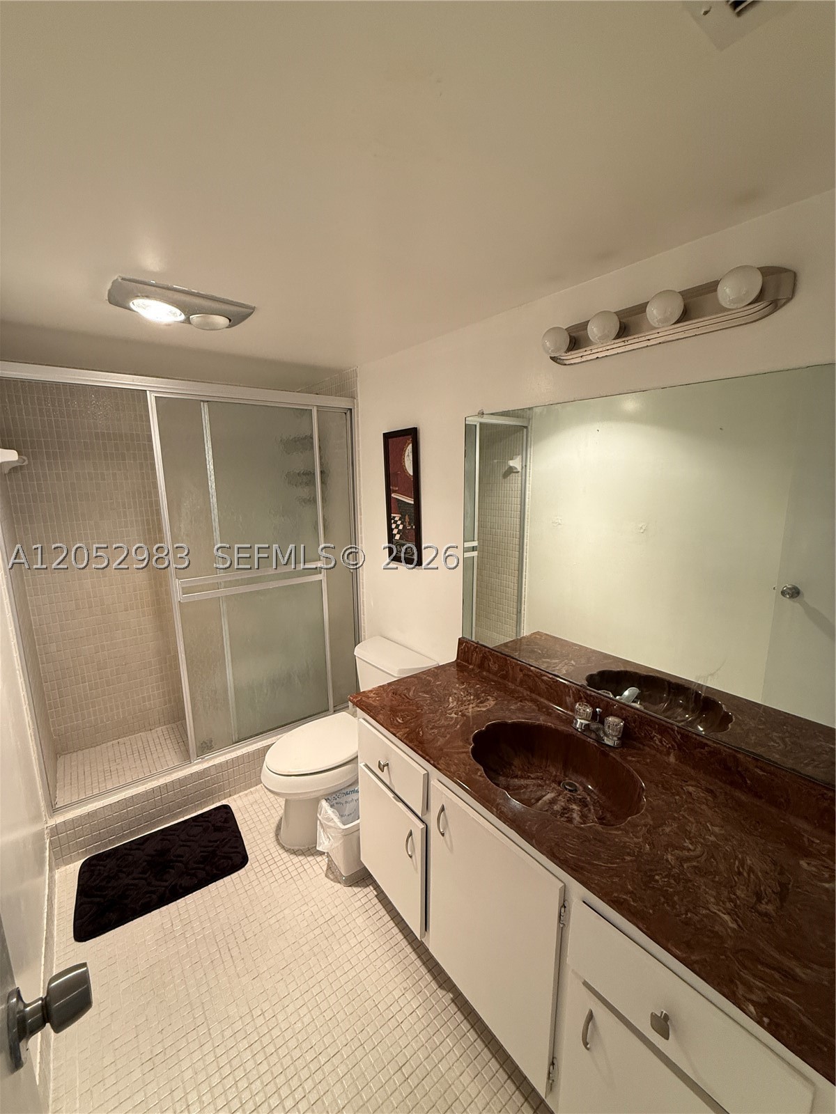 INVERRARY COUNTRY CLUB - Residential Lease