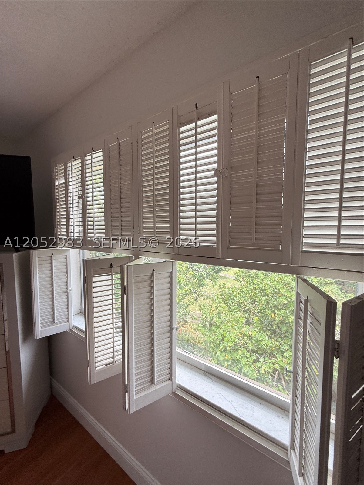 INVERRARY COUNTRY CLUB - Residential Lease
