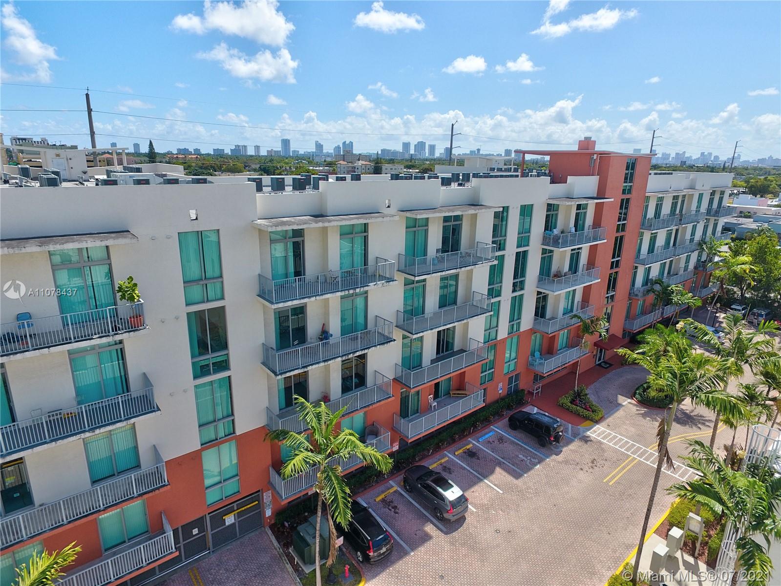 LOFTS AT HOLLYWOOD STATIO - Residential Lease