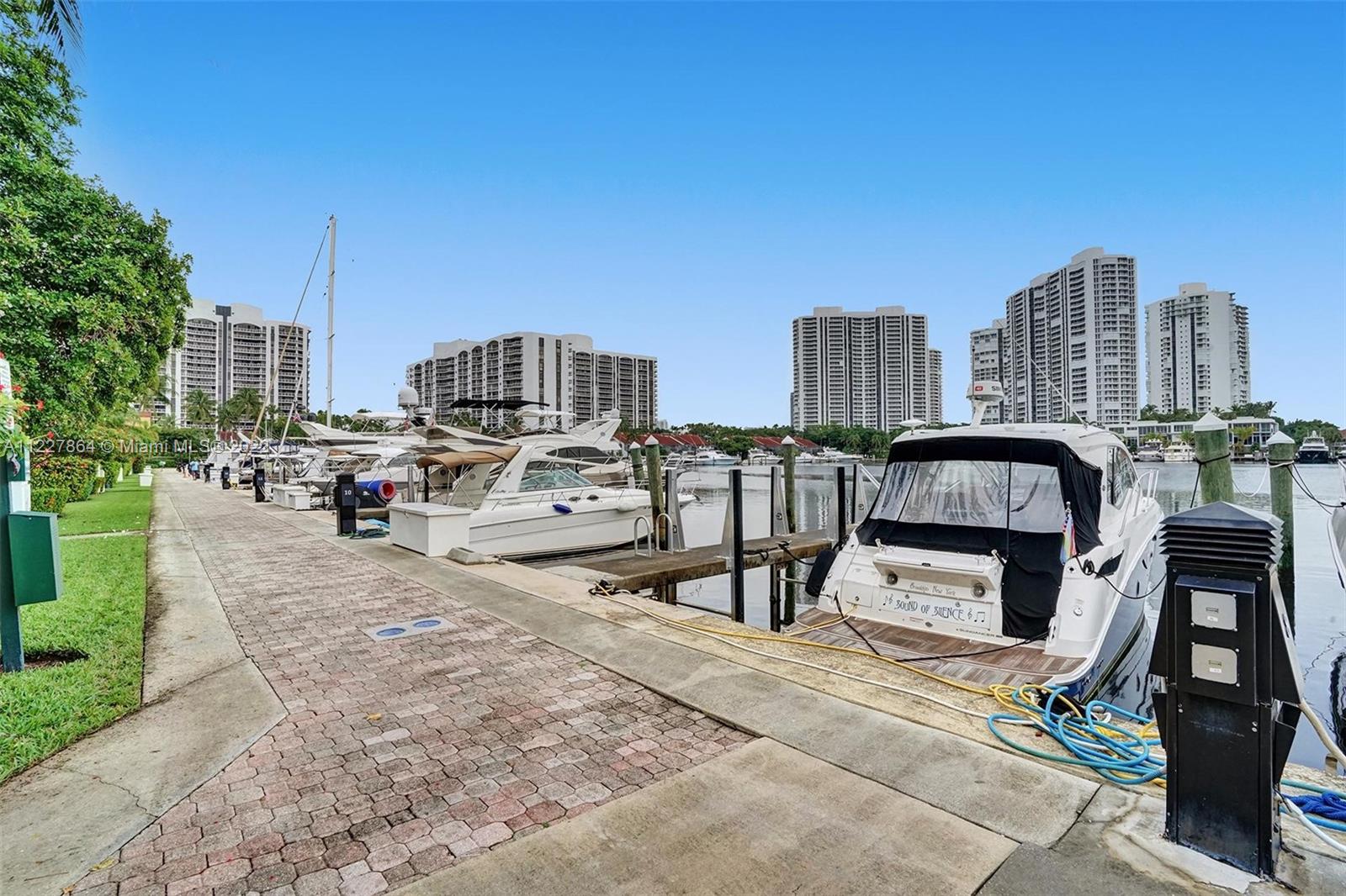 MARINER VILLAGE GARDEN CO - Residential Lease