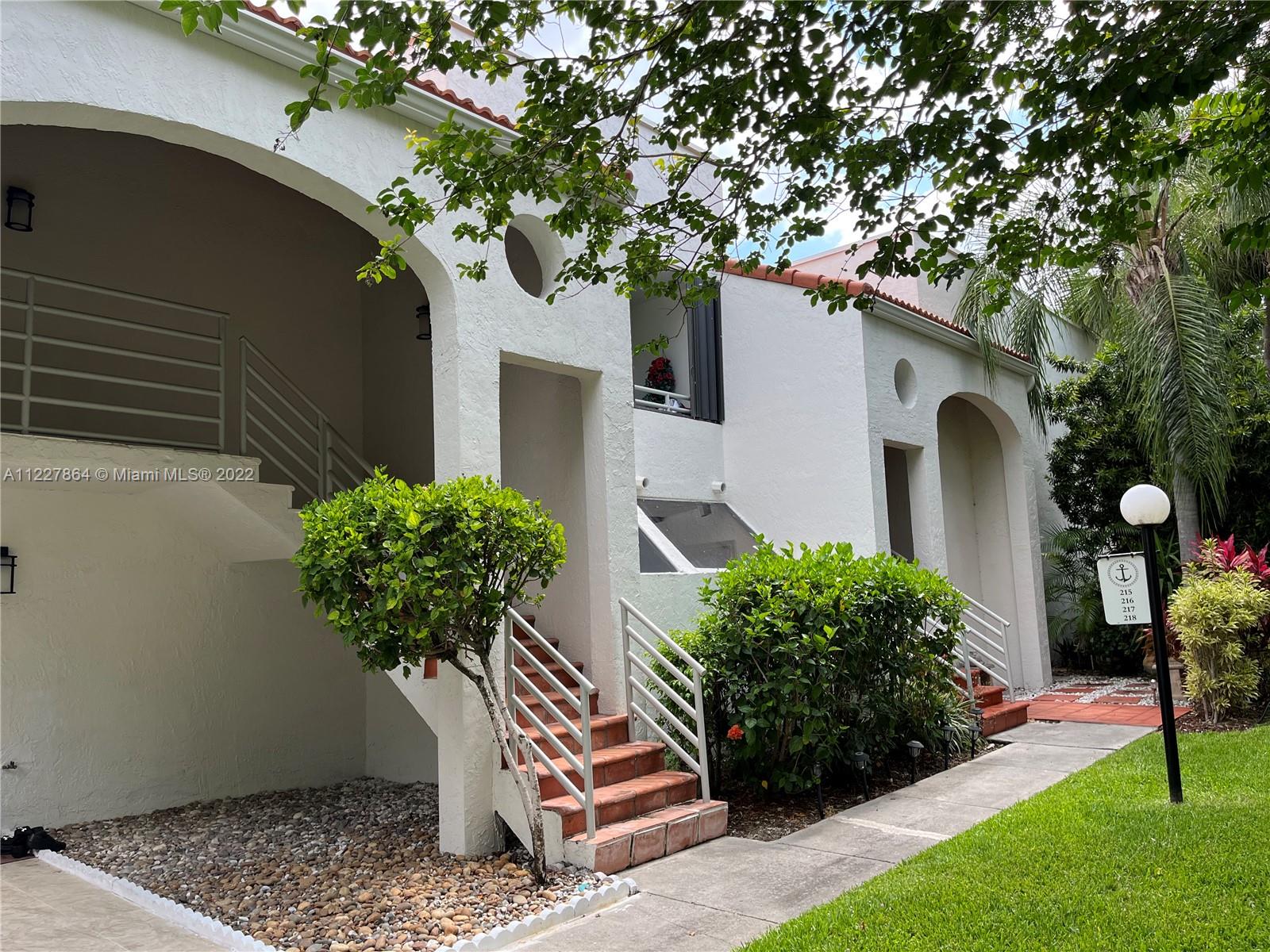 MARINER VILLAGE GARDEN CO - Residential Lease