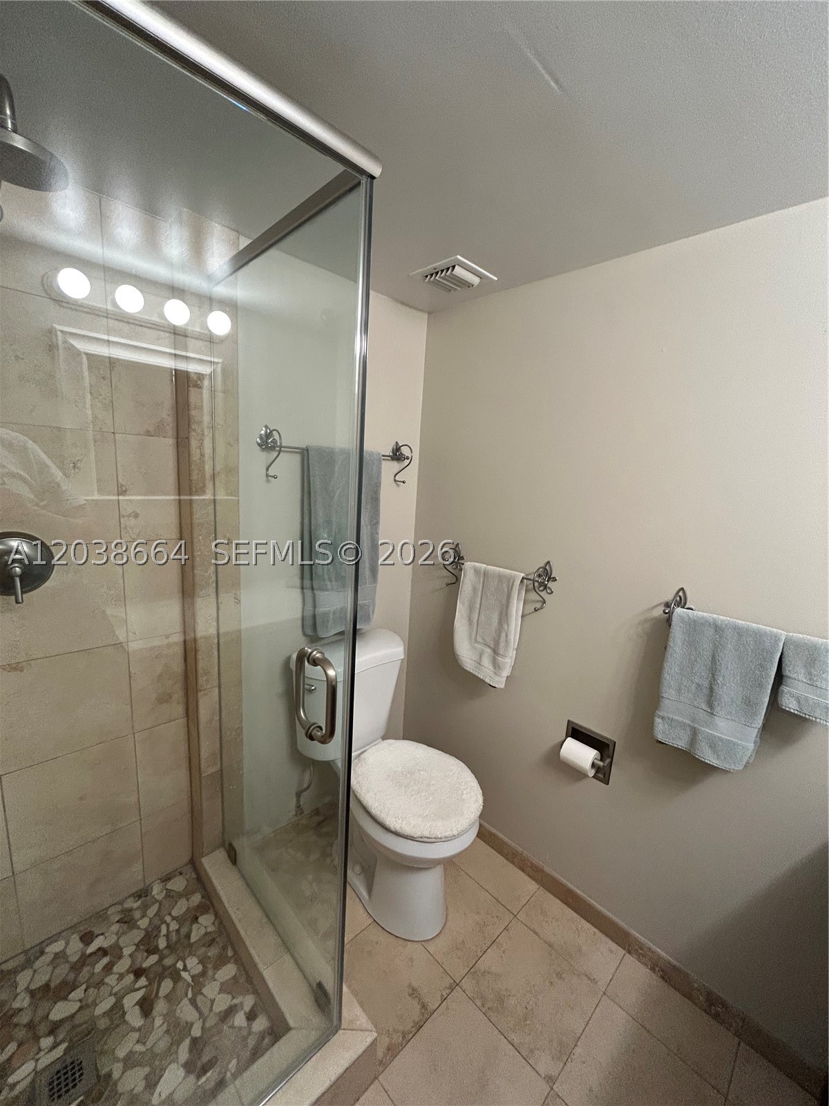 ROYAL MARINER CONDO - Residential